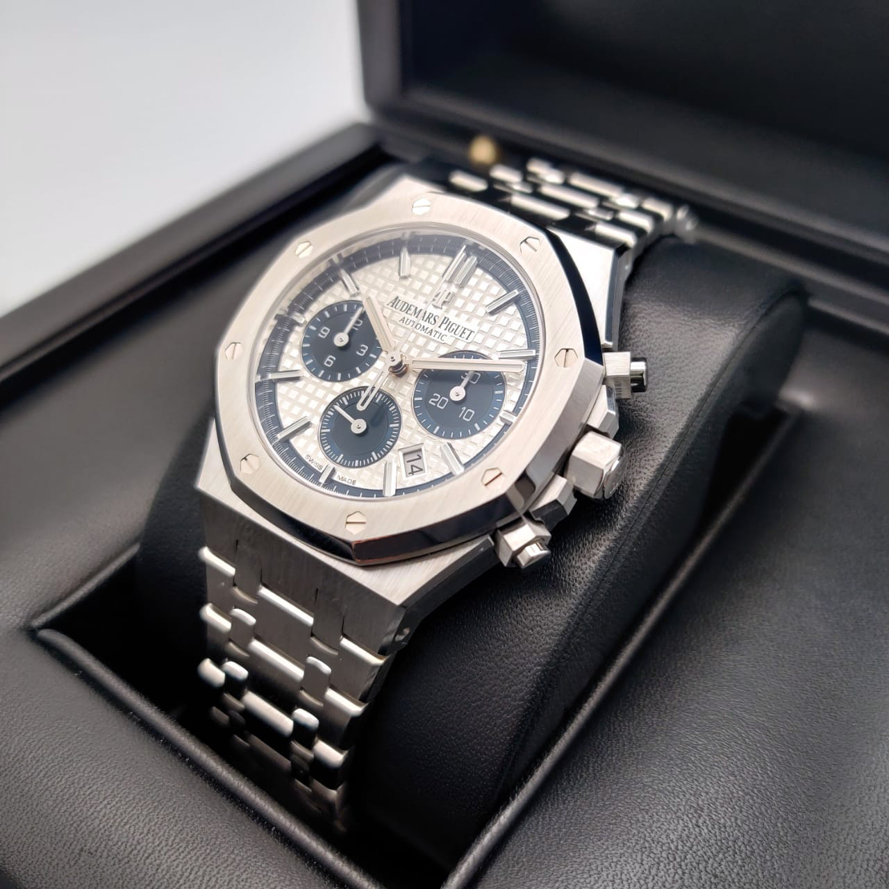 Audemars Piguet Royal Oak Selfwinding Chronograph 38 mm 26315ST.OO.1256ST.01