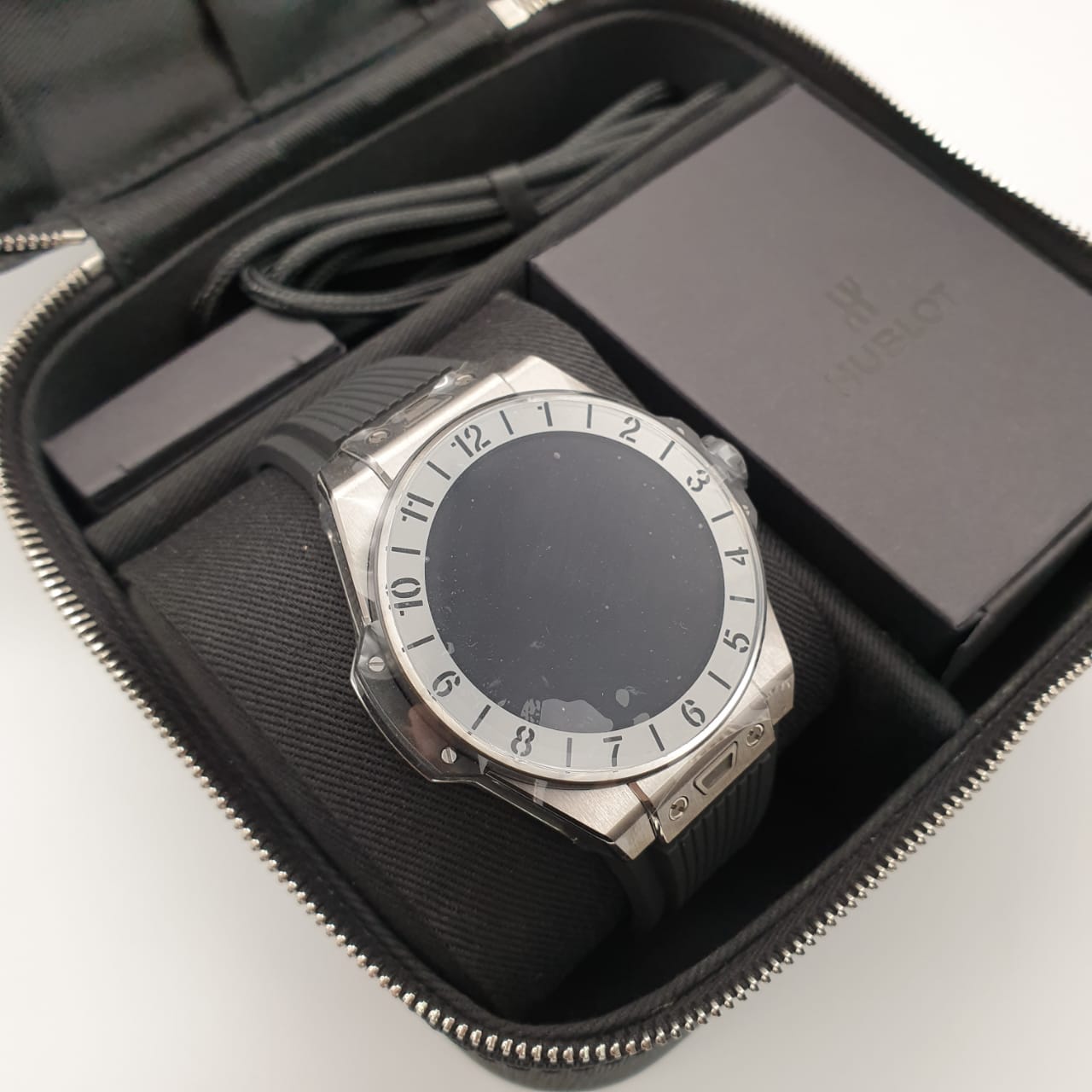 Hublot Big Bang E Titanium 42 mm 440.NX.1100.RX