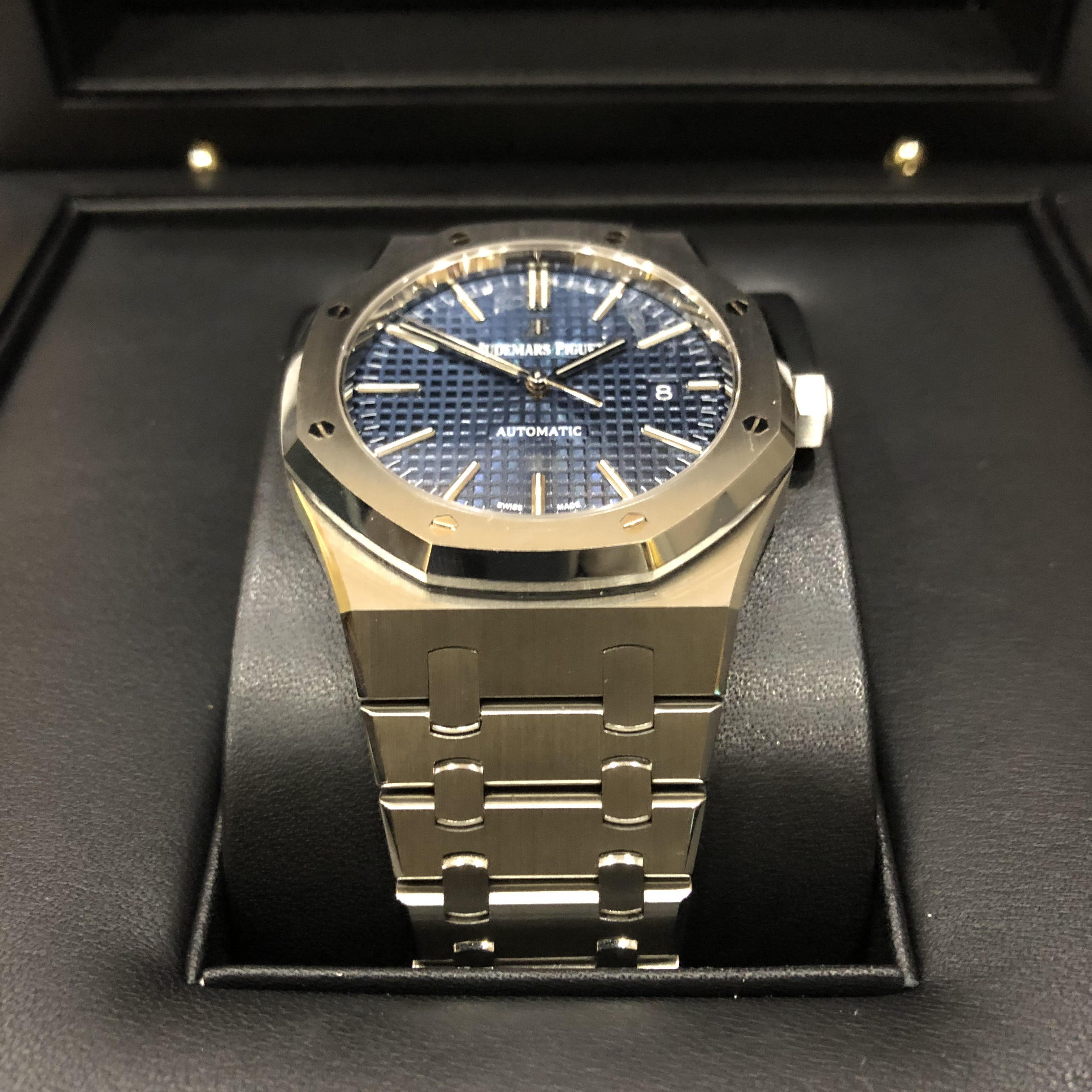 Audemars Piguet Royal Oak Selfwinding 41 mm 15400ST.OO.1220ST.03
