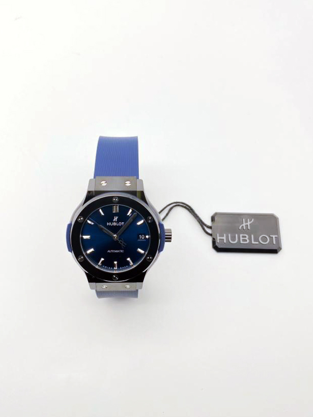 Hublot Classic Fusion Ceramic Blue 38 mm 565.CM.7170.RX