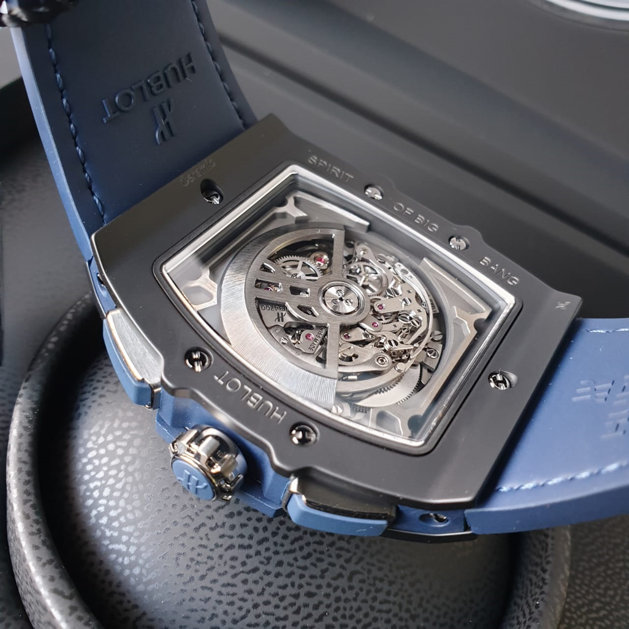 Hublot Spirit of Big Bang Ceramic Blue 45 mm 601.CI.7170.LR