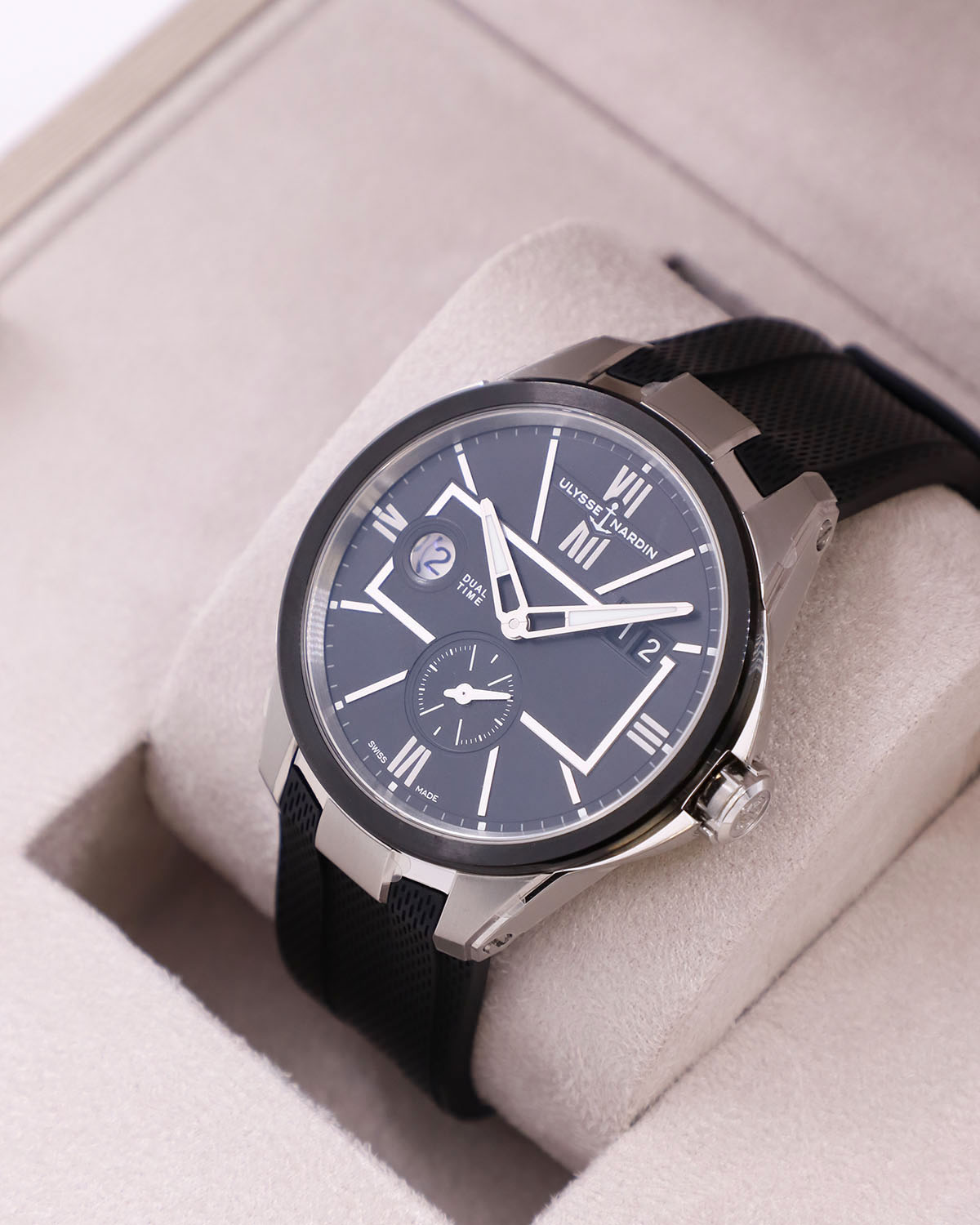 Ulysse Nardin Blast Dual Time 42 mm 243-20-3/42