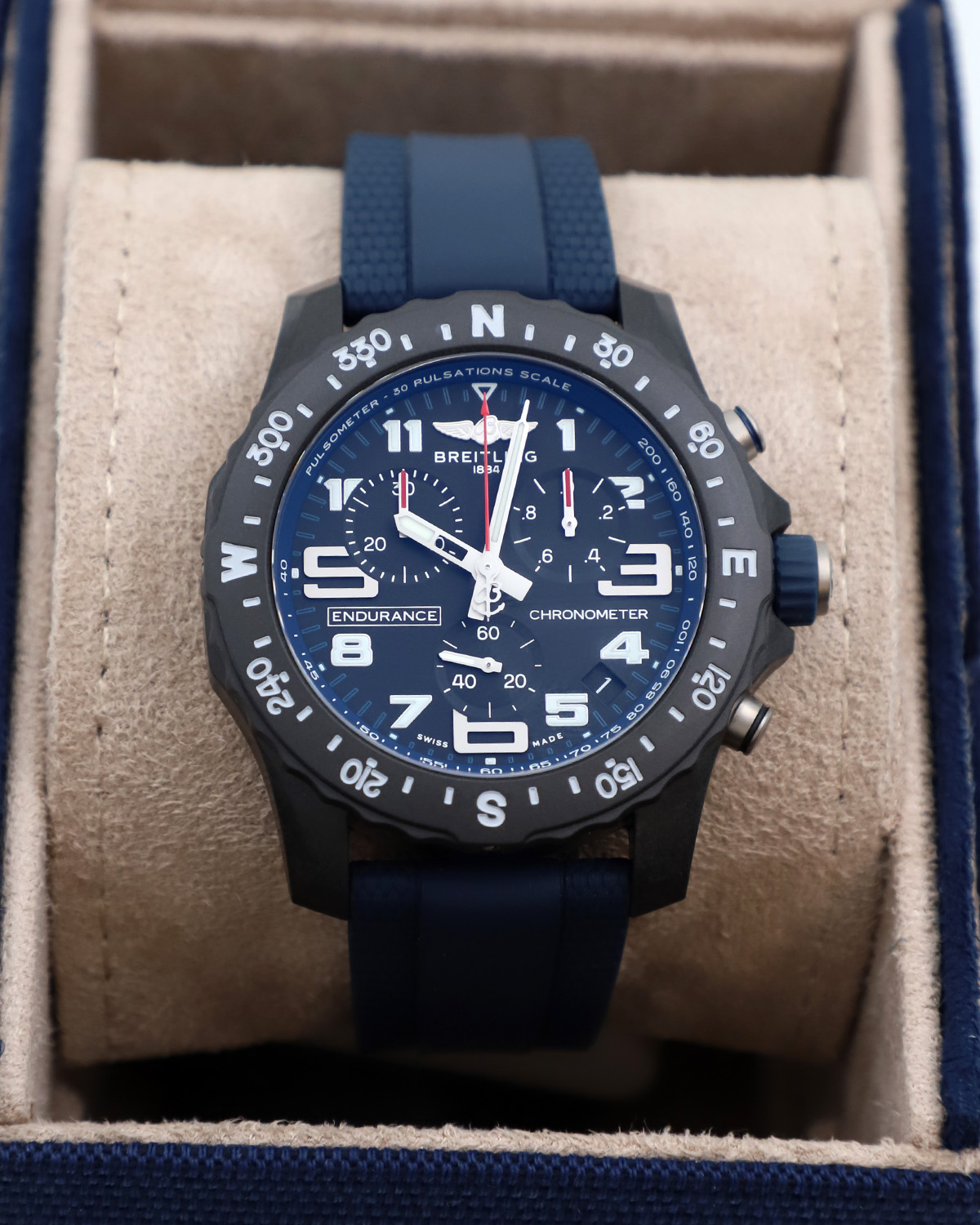 Breitling Professional Endurance Pro 44 mm X82310D51B1S2