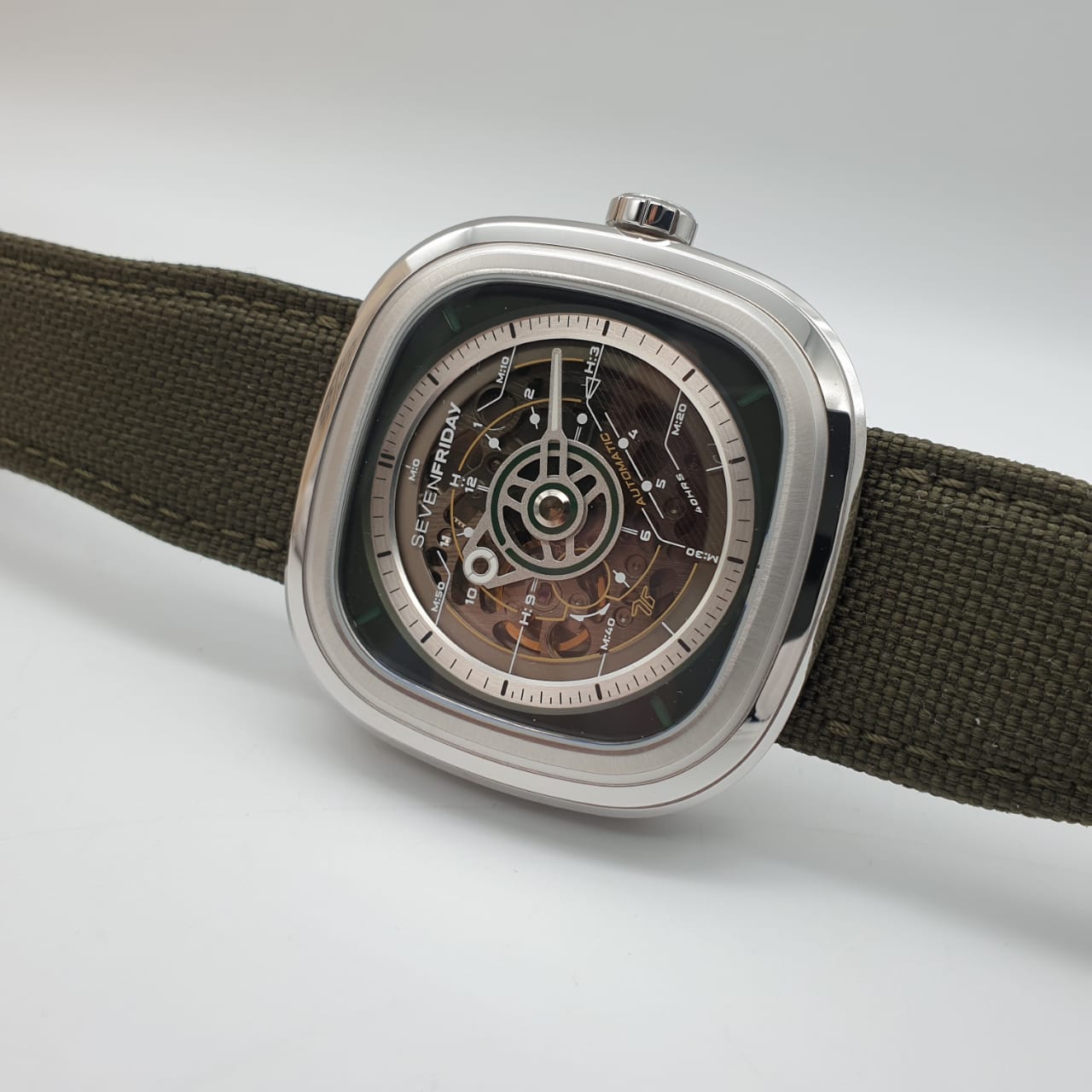 Sevenfriday T2/01