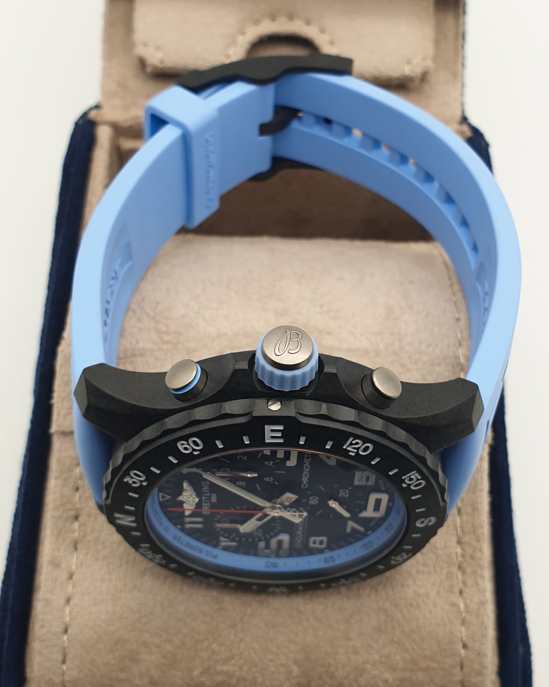 Breitling Professional Endurance Pro Breitlight® 44 mm X82310281B1S1