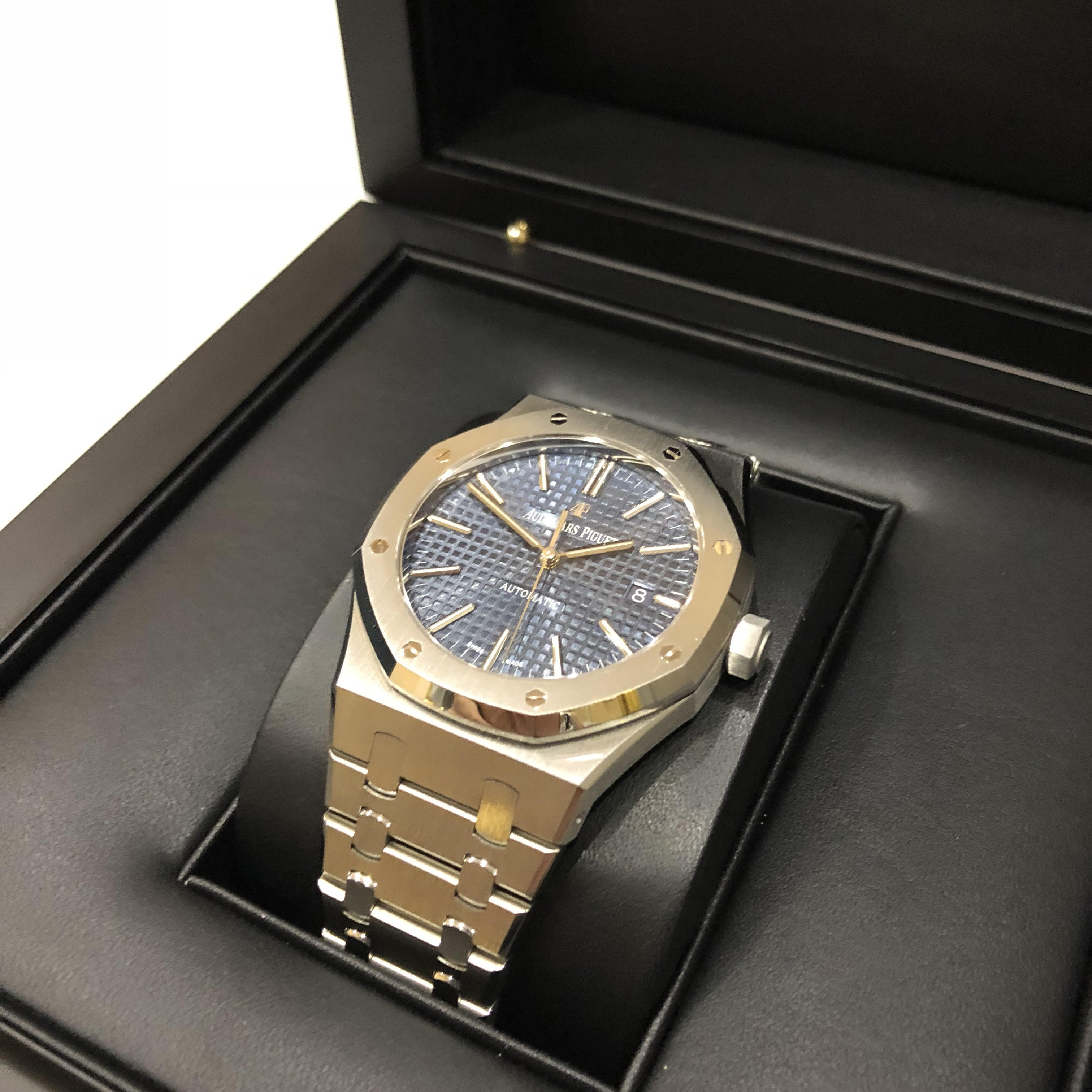 Audemars Piguet Royal Oak Selfwinding 41 mm 15400ST.OO.1220ST.03