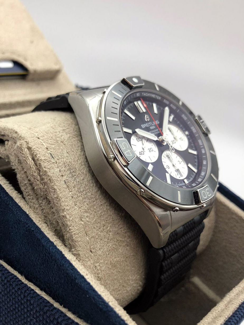 Breitling Super Chronomat B01 44 mm AB0136251B1S1