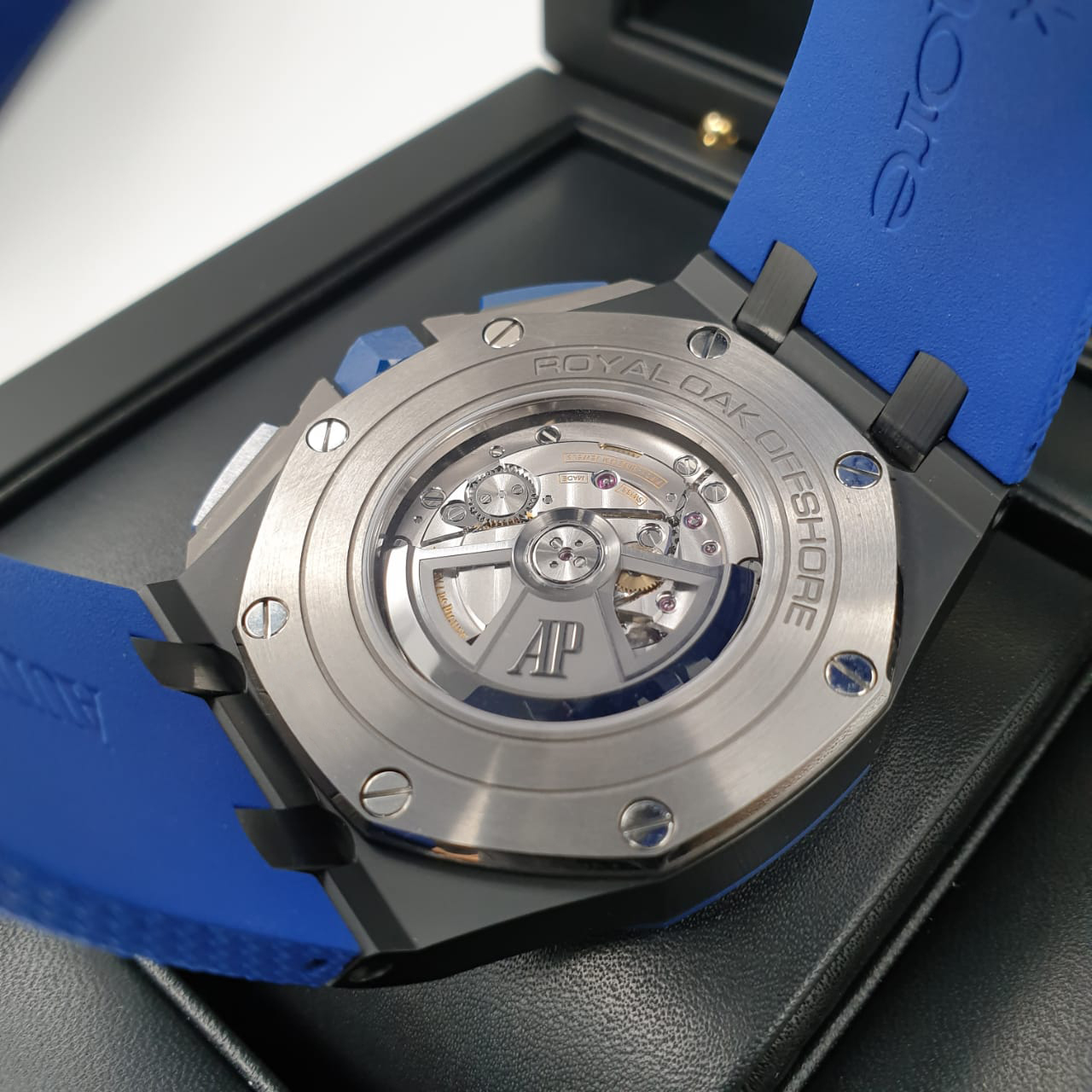 Audemars Piguet Royal Oak Offshore Selfwinding Chronograph 44 mm 26405CE.OO.A030CA.01