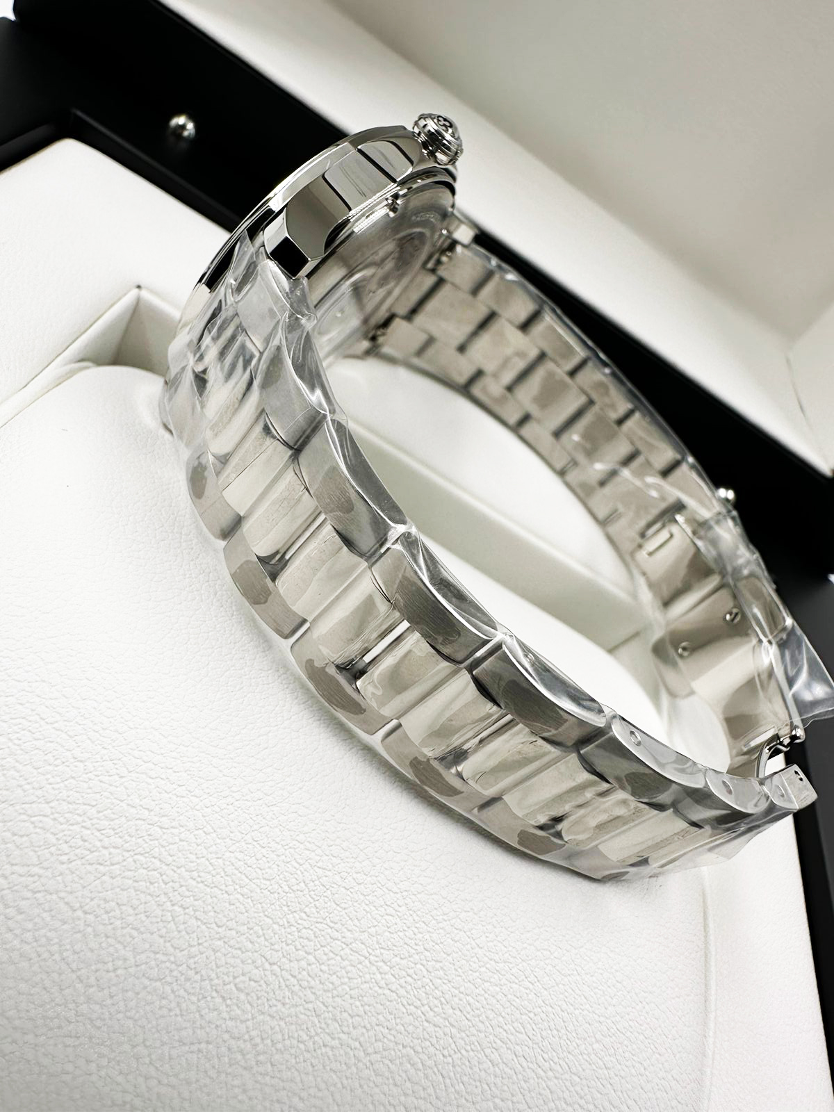 Corum Admiral Legend 38 mm 082.200.20/V200 AA12