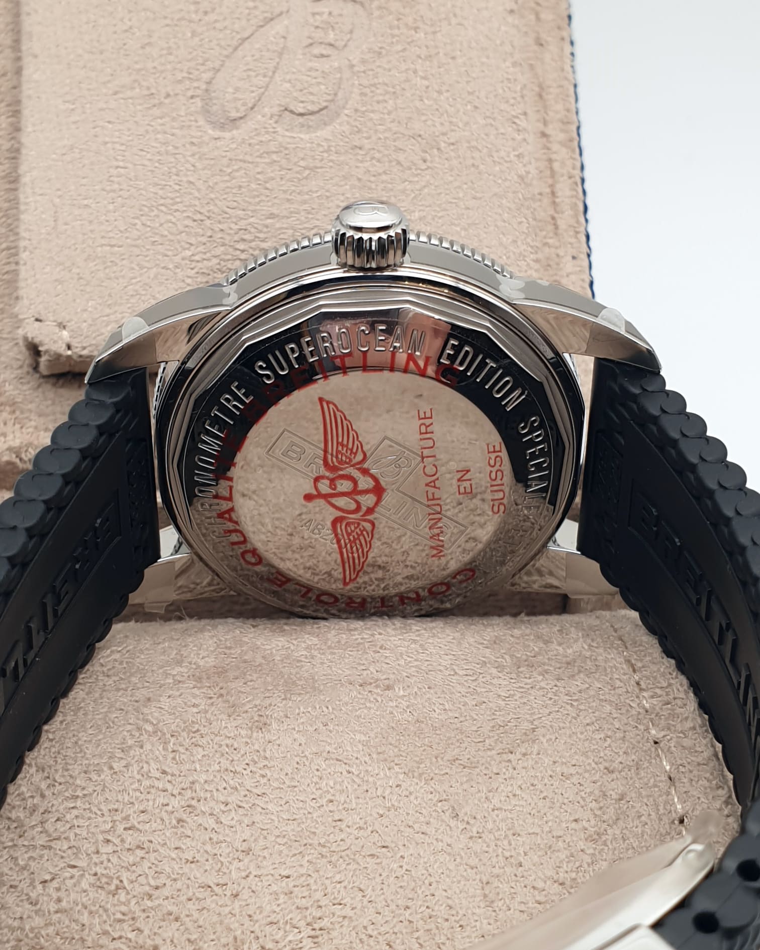 Breitling Superocean Heritage B20 Automatic 42 mm AB2010121B1S1