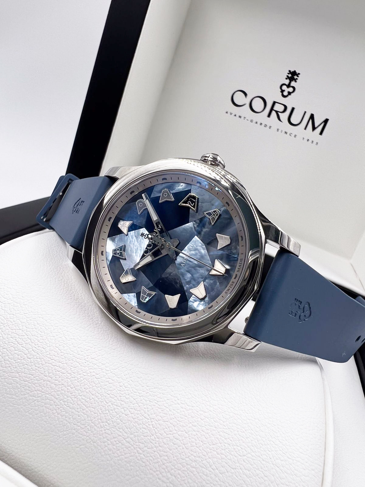 Corum Admiral Legend Automatic 38 mm A082/03580