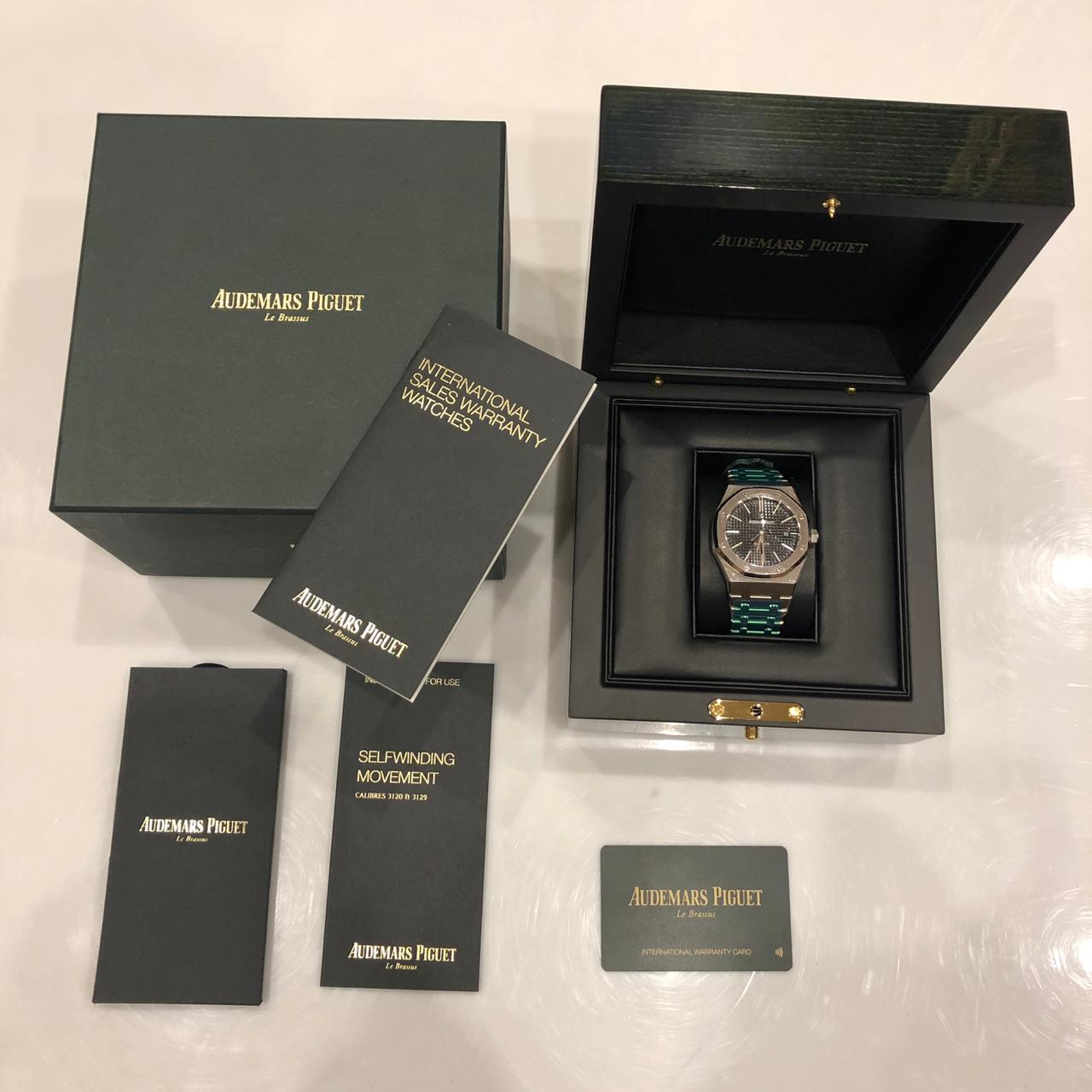 Audemars Piguet Royal Oak Selfwinding 41 mm 15400ST.OO.1220ST.01