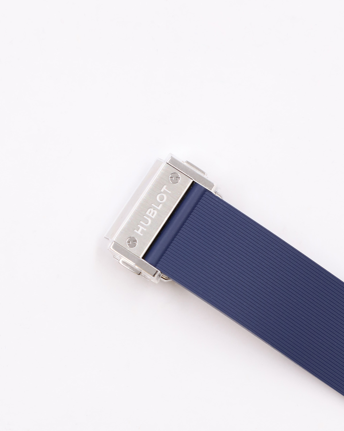 Hublot Classic Fusion Titanium Blue 38 mm 565.NX.7170.RX
