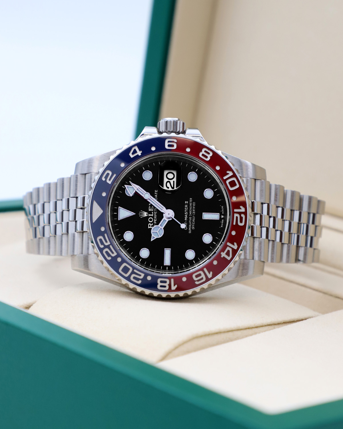 Rolex GMT-Master II 40 mm 126710 Steel Pepsi