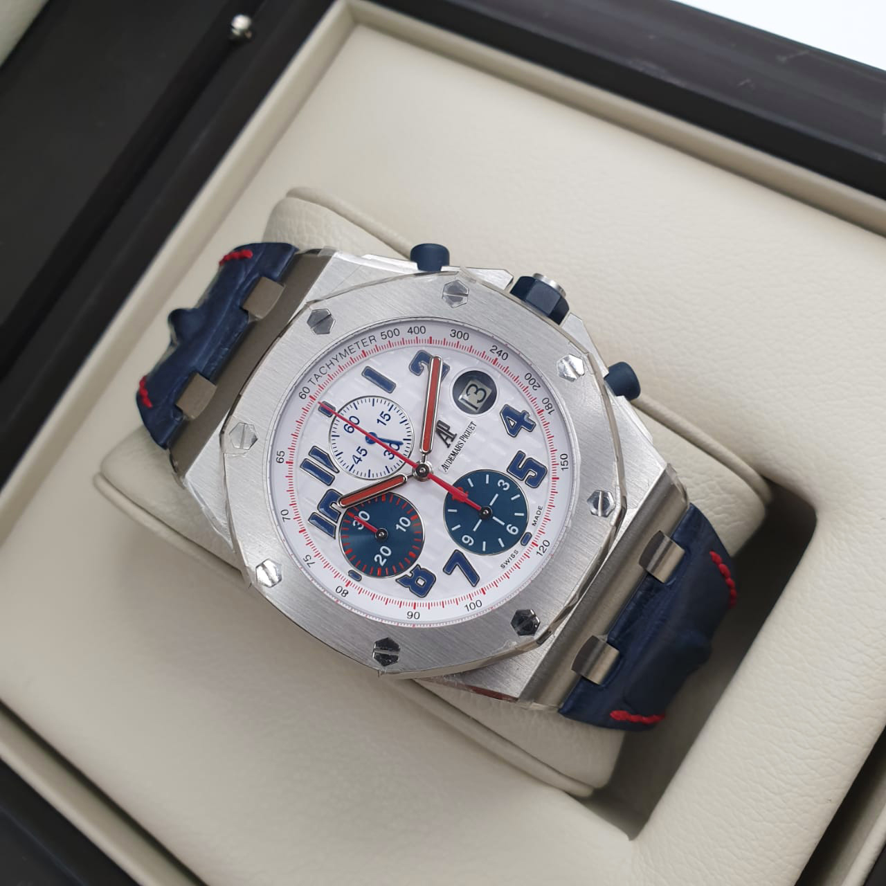 Audemars Piguet Royal Oak Offshore Tour Auto 2012 42 mm 26208ST.00.D305CR.01