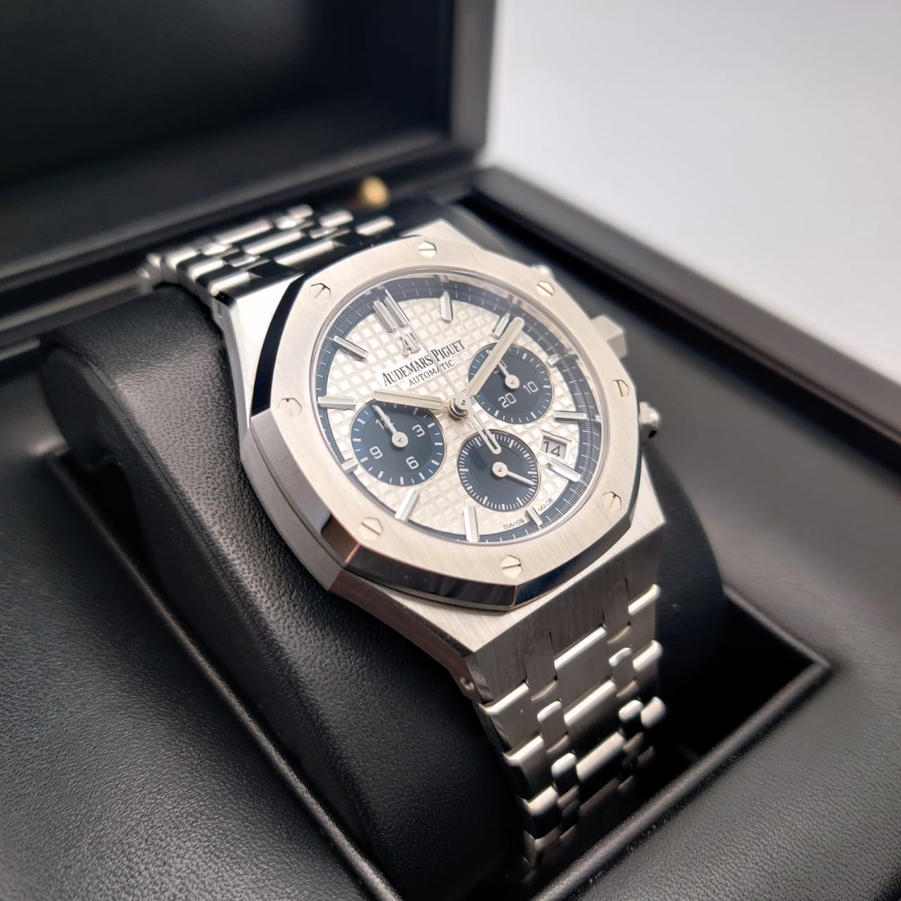 Audemars Piguet Royal Oak Selfwinding Chronograph 38 mm 26315ST.OO.1256ST.01