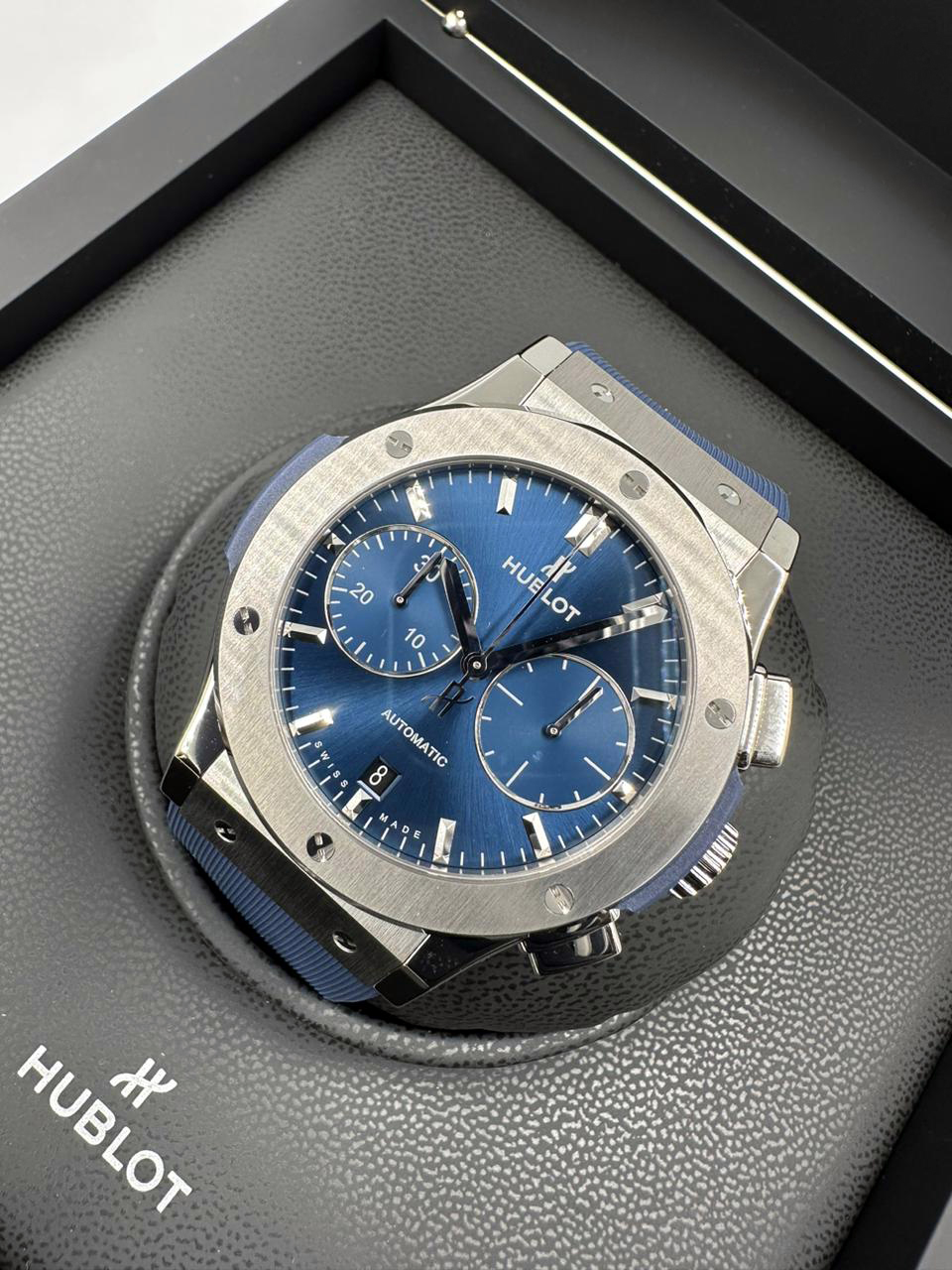 Hublot Classic Fusion Chronograph Titanium Blue 45 mm 521.NX.7170.RX