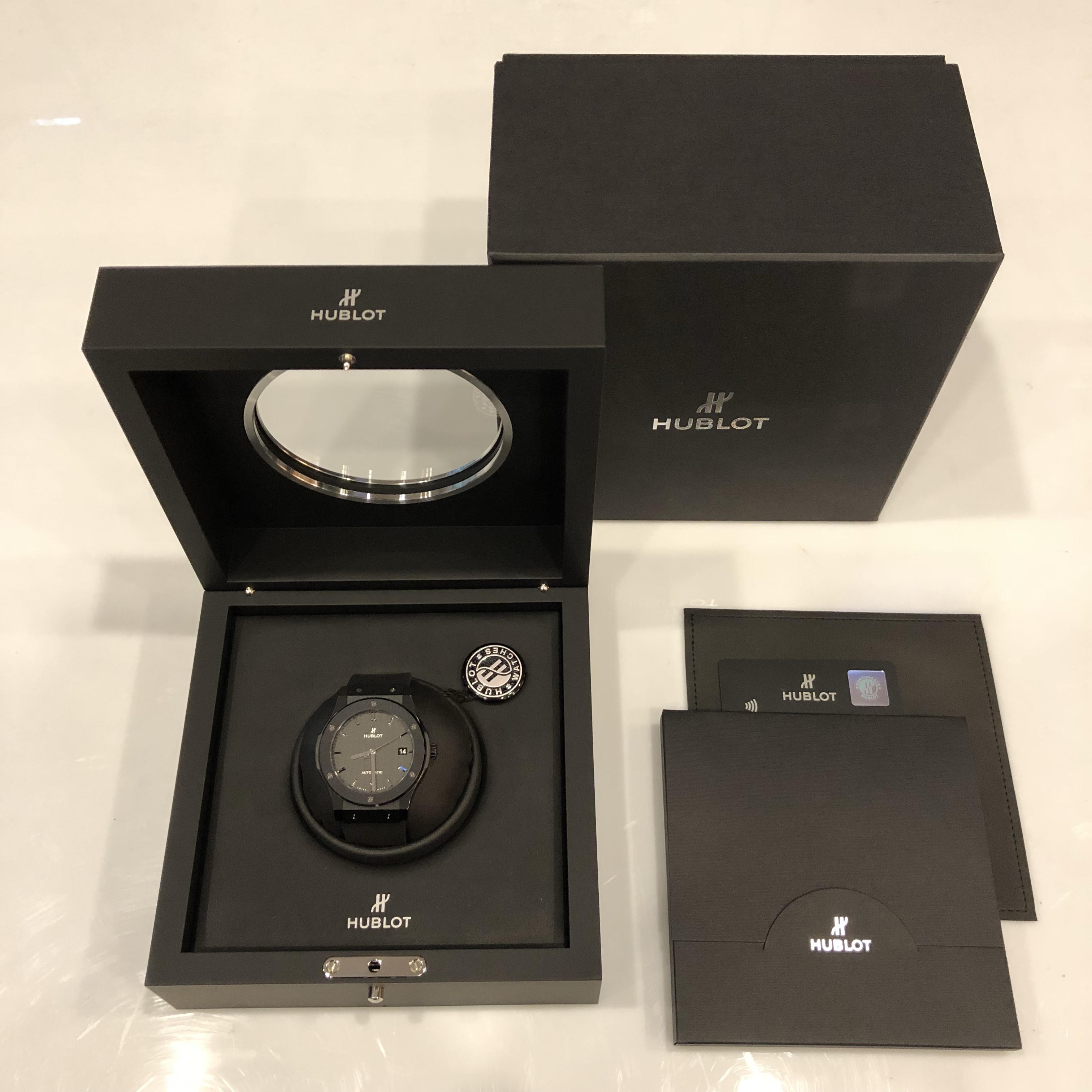 Hublot Classic Fusion Black Magic 45 mm 511.CM.1771.RX