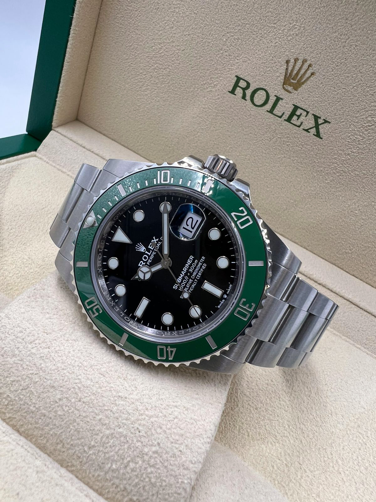 Rolex Submariner Date 41 mm 126610 Starbucks