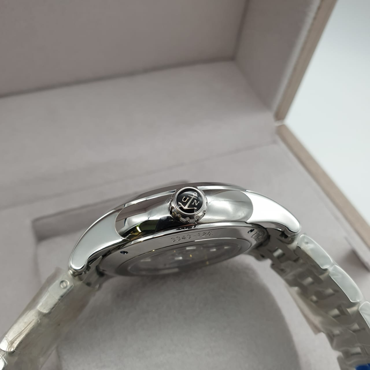 Ulysse Nardin Dual Time Manufacture 42 mm 3343-126-7/92