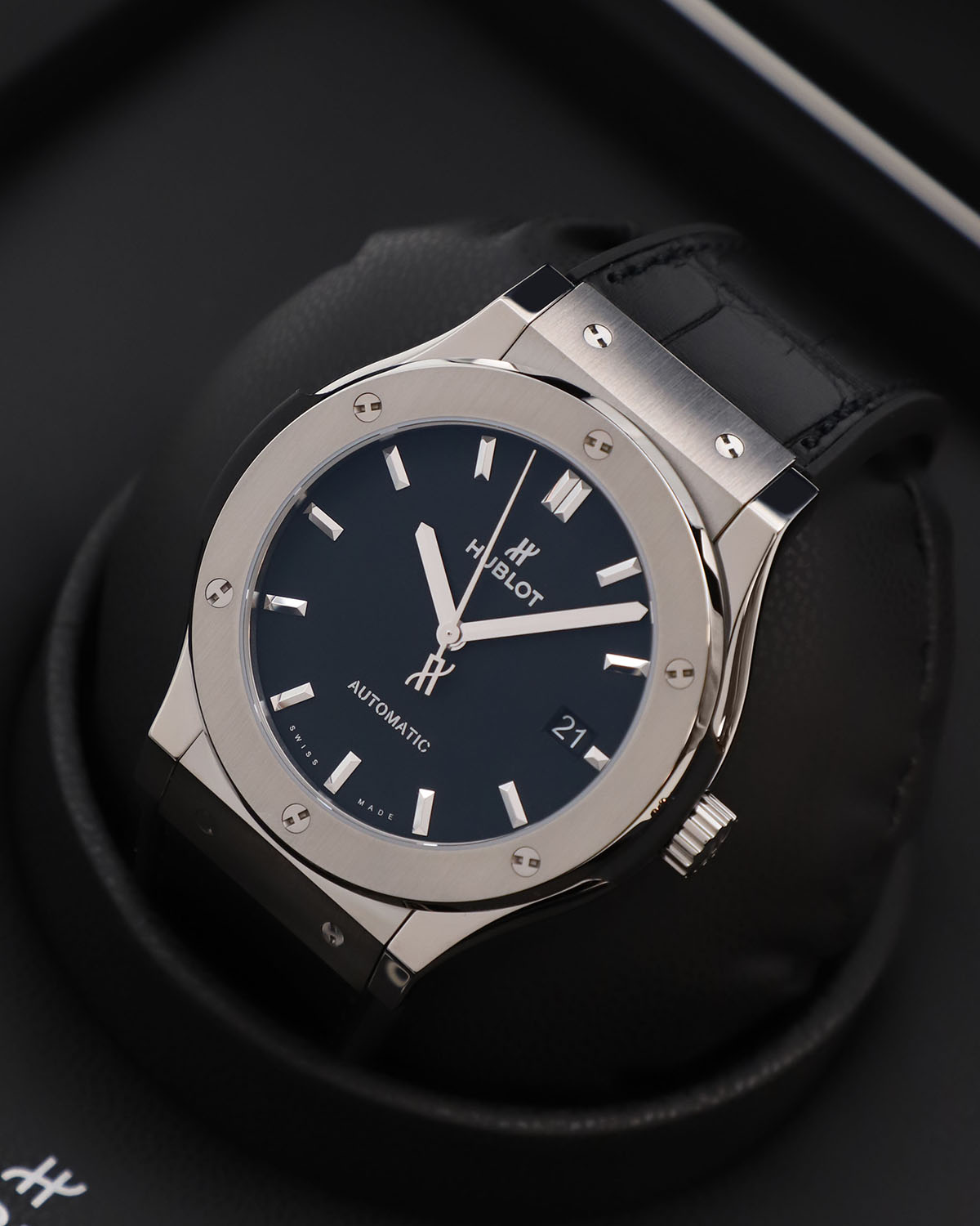 Hublot Classic Fusion Titanium Black 45 mm 511.NX.1171.LR