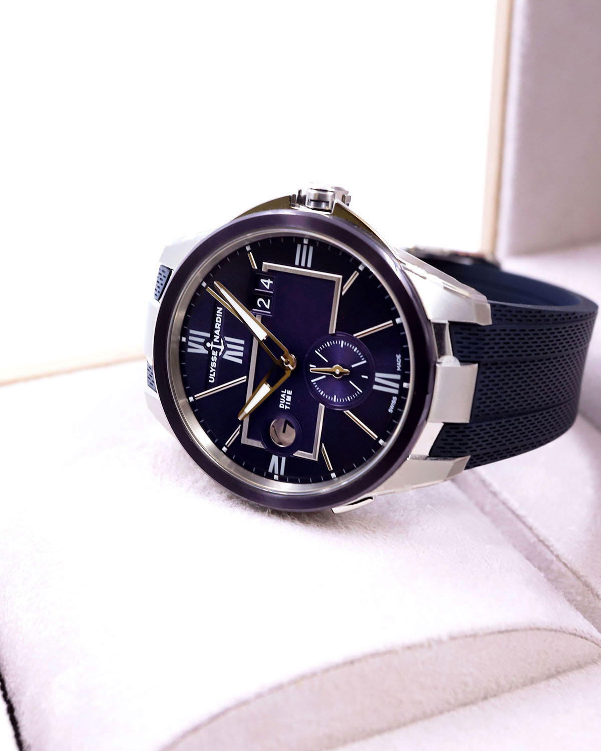 Ulysse Nardin Blast Dual Time 42 mm 243-20-3/43