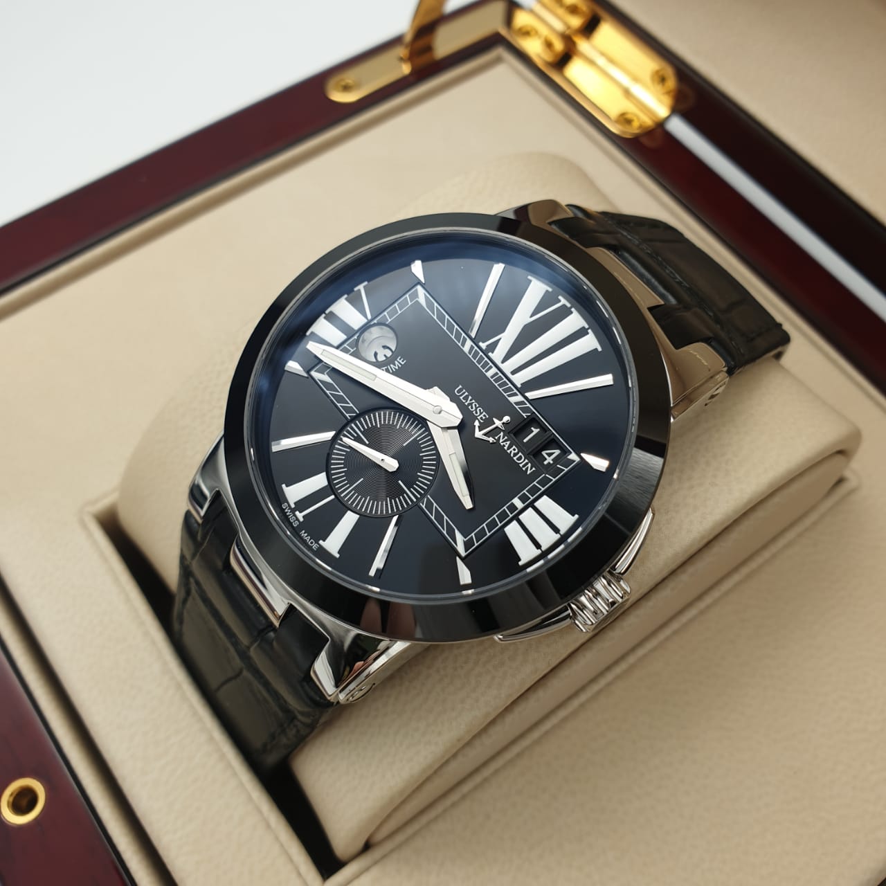 Ulysse Nardin Executive Dual Time 43 mm 243-00/42