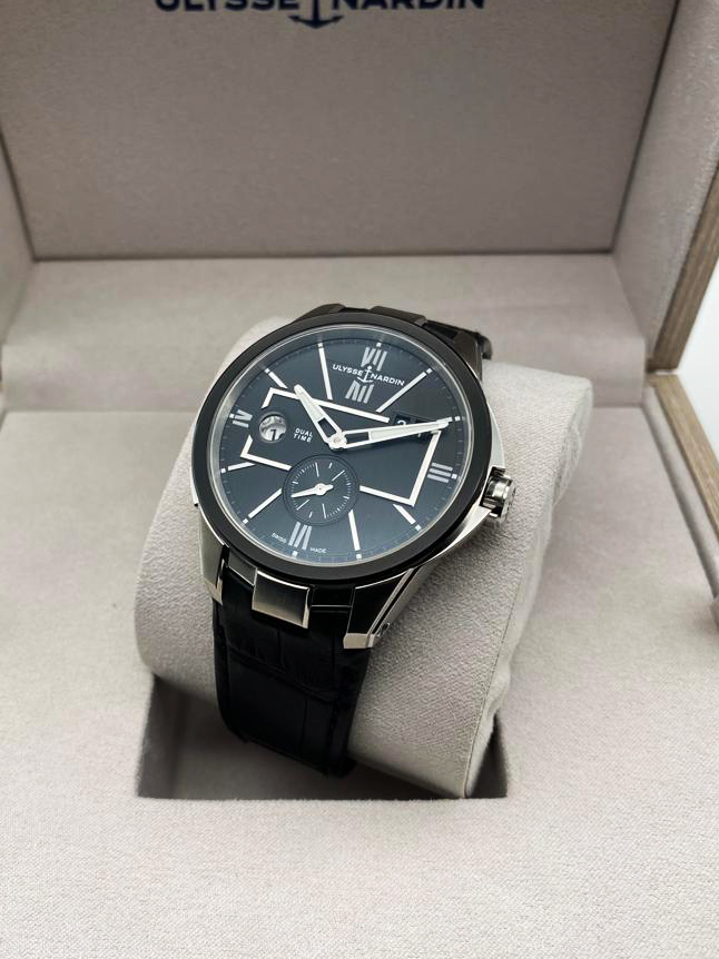Ulysse Nardin Executive Blast Dual  Time 42 mm 243-20/42
