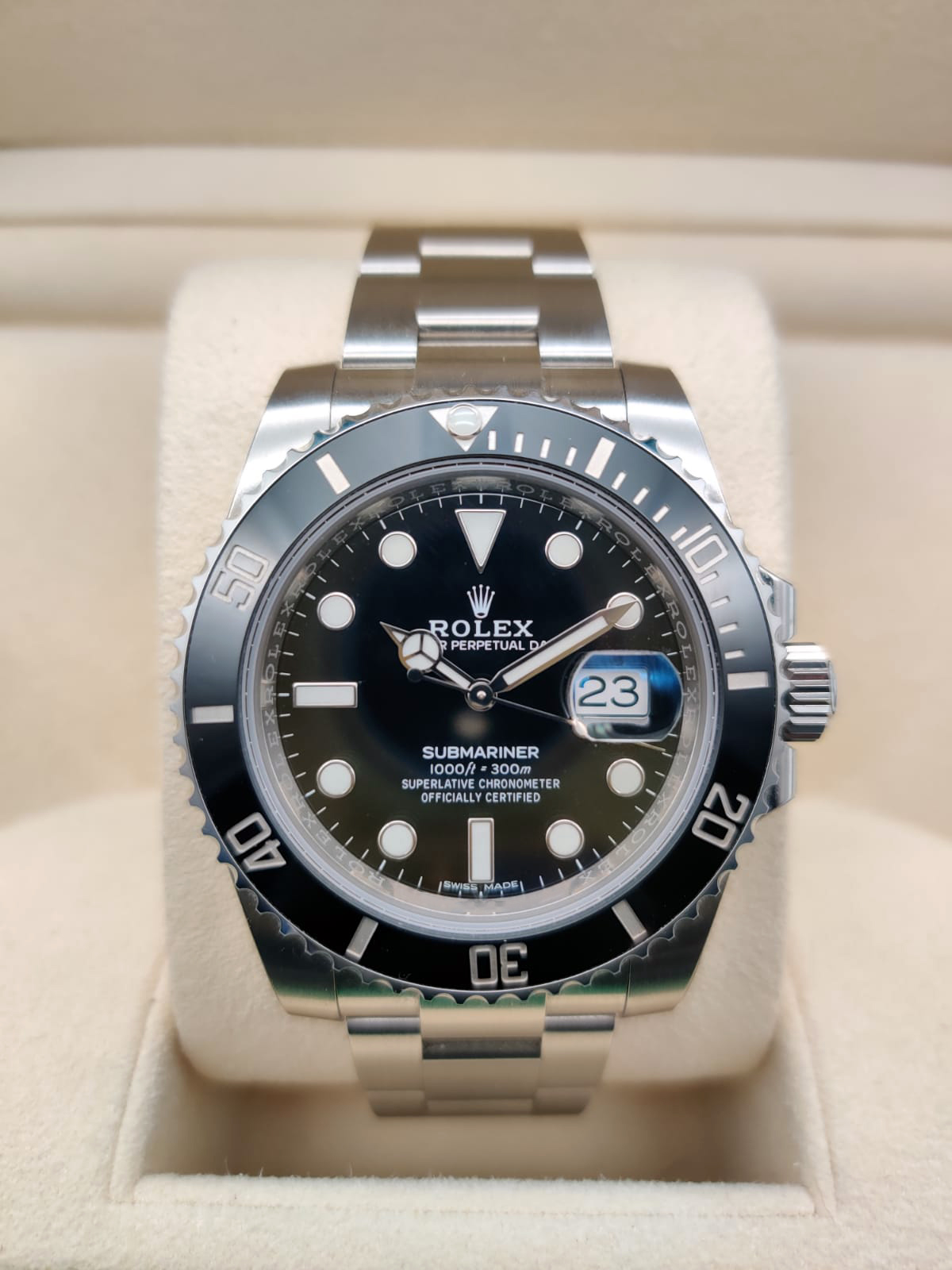 Rolex Submariner Date 40 mm 116610