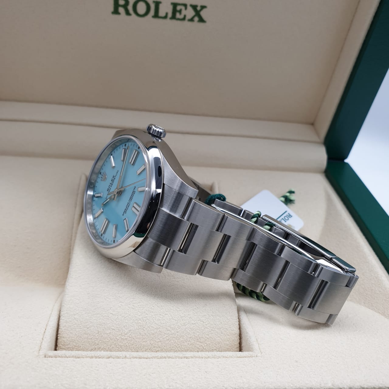 Rolex Oyster Perpetual 41 mm 124300