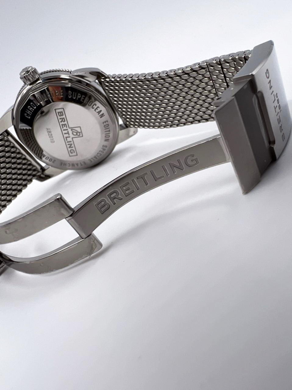 Breitling Superocean Heritage 42 mm AB2010121L1A1