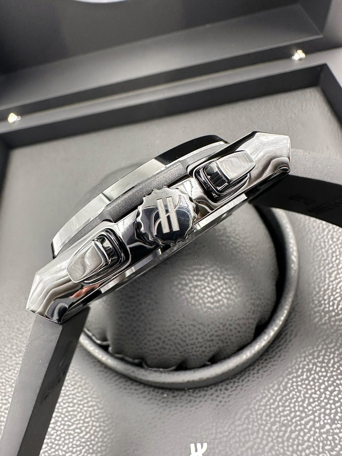 Hublot Classic Fusion Aerofusion Black Magic 45mm 525.CM.0170.RX