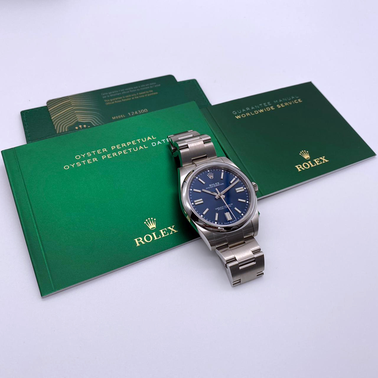 Rolex Oyster Perpetual 41 mm 124300
