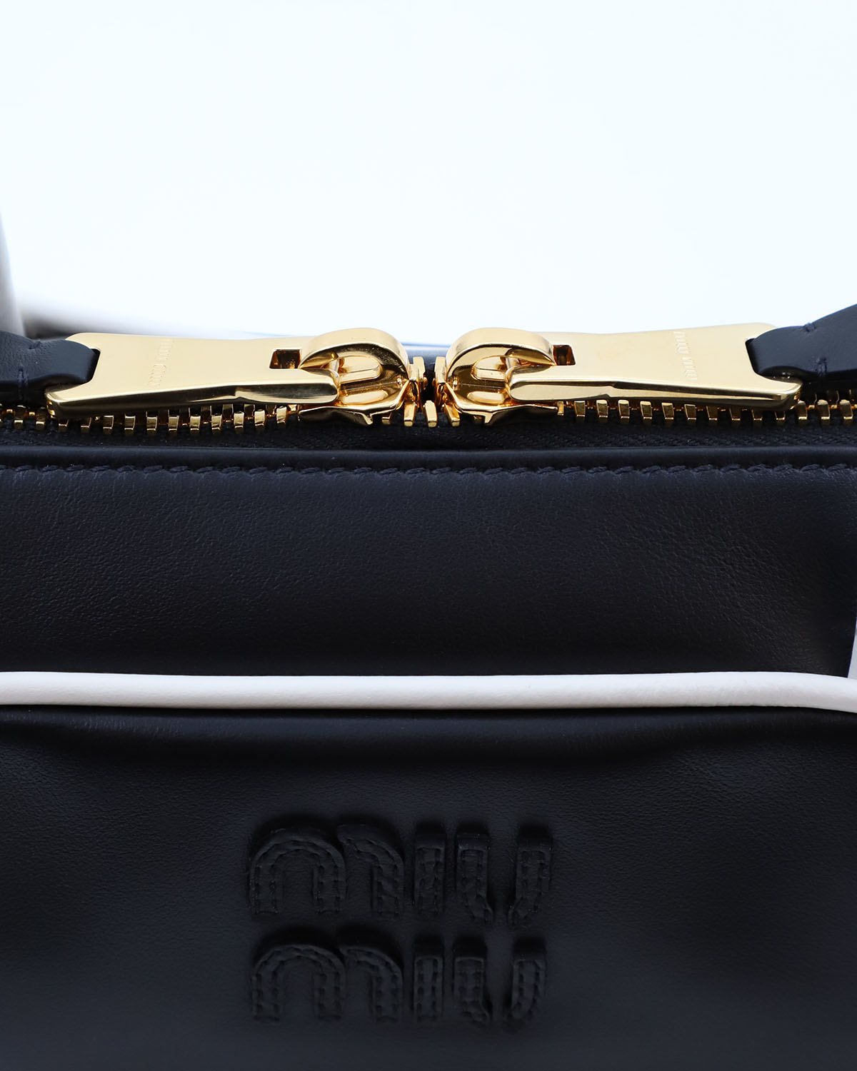 Сумка Miu Miu SS25 Beau Leather Bag