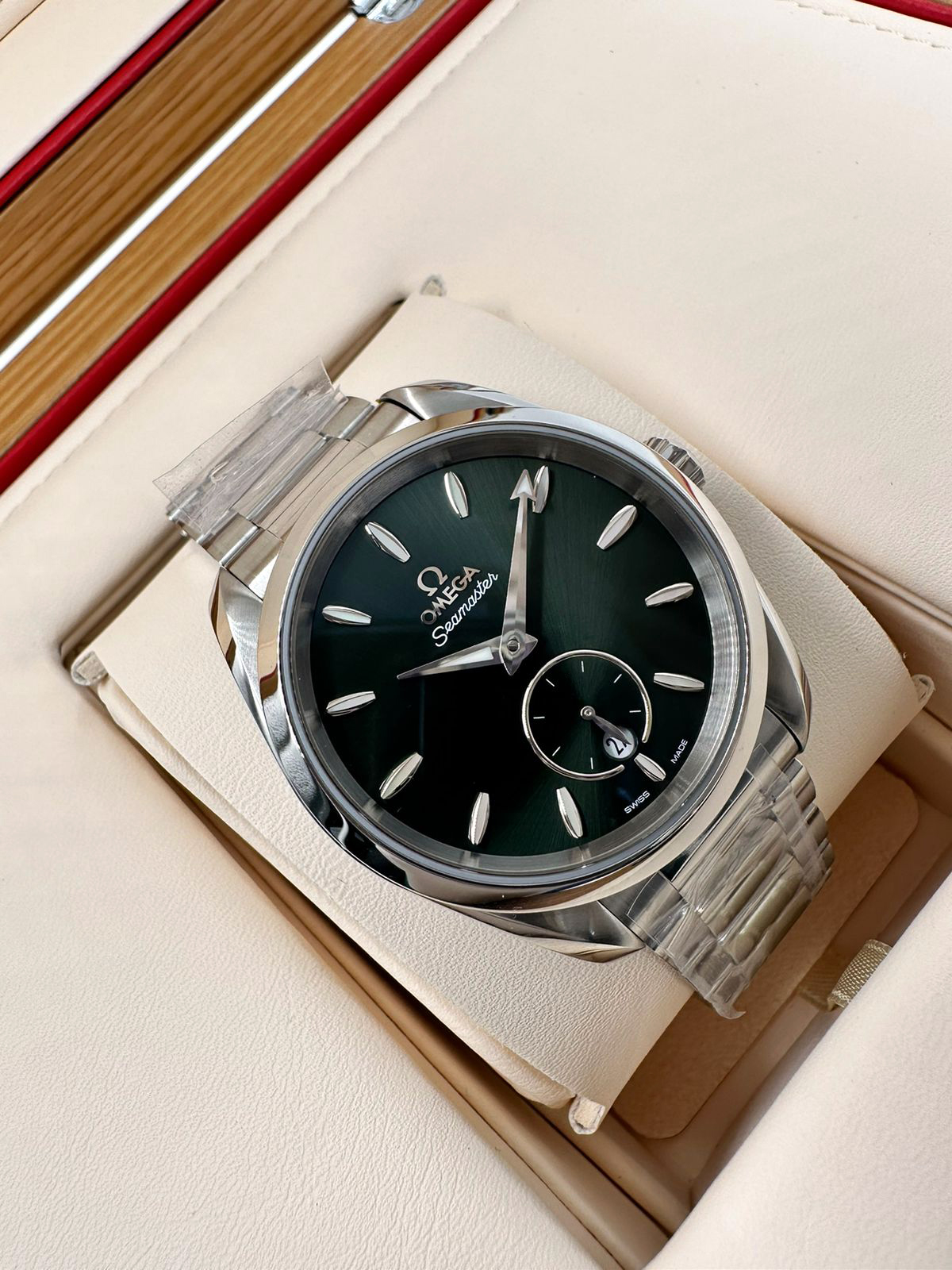 Omega Seamaster Aqua Terra 150M Co-Axial Master Chronometer Small Seconds 38 mm 220.10.38.20.10.001