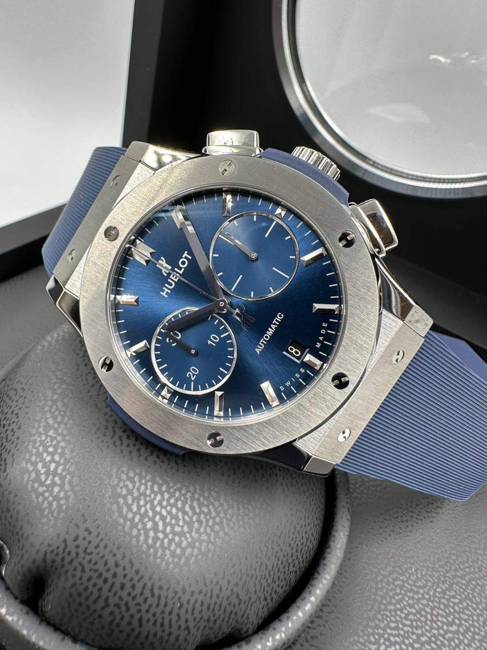 Hublot Classic Fusion Chronograph Titanium Blue 45 mm 521.NX.7170.RX