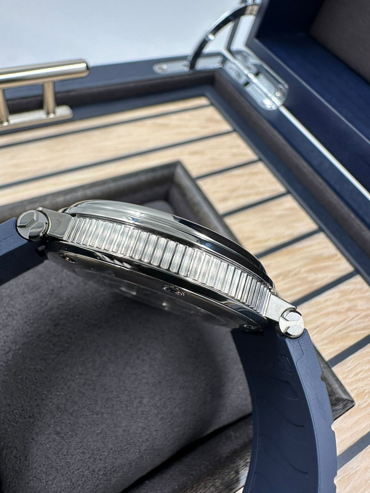 Breguet Marine 5517 40 mm 5517TI/Y1/5ZU