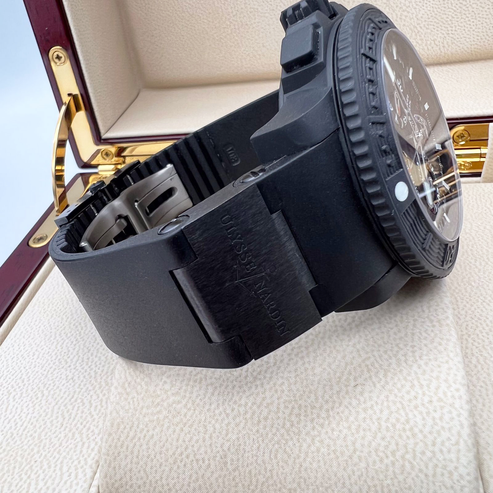 Ulysse Nardin Marine Diver Black Sea Chronograph 353-92-3C