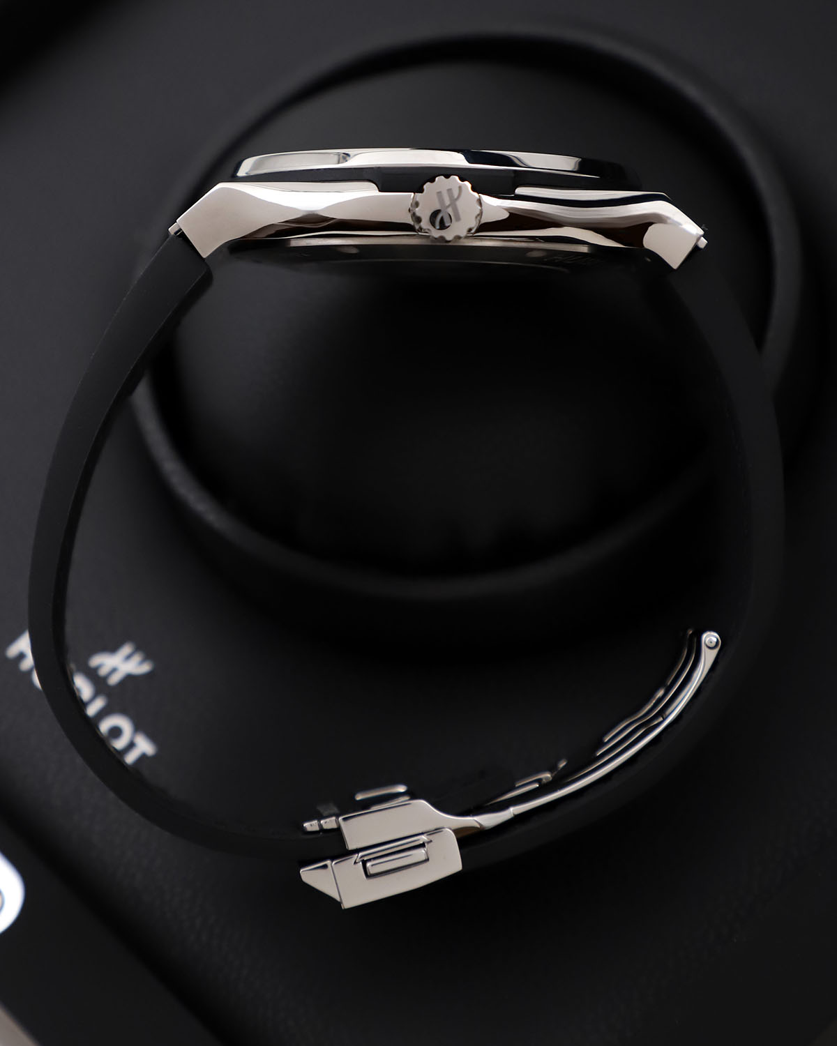 Hublot Classic Fusion Titanium Black 45 mm 511.NX.1171.LR