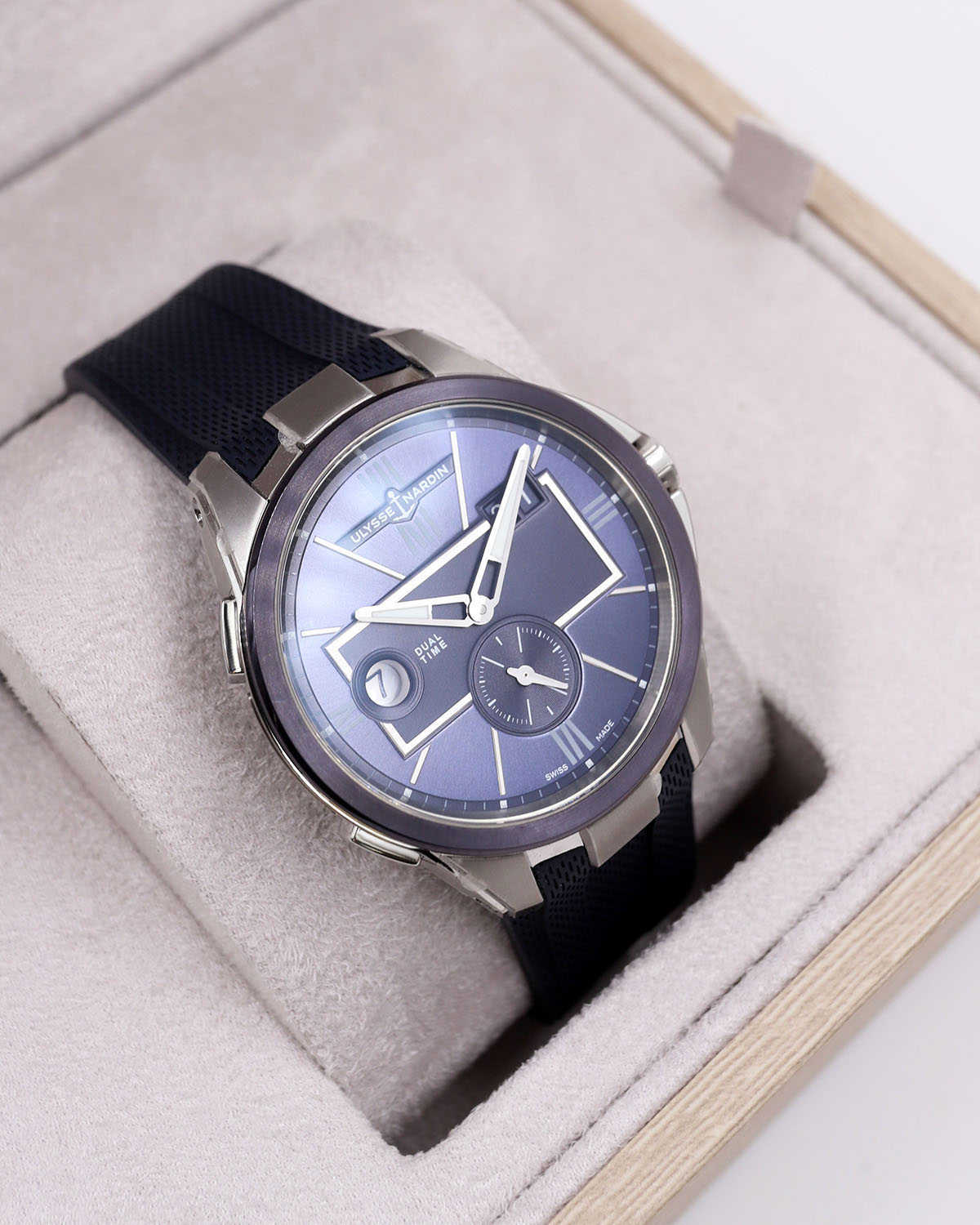 Ulysse Nardin Blast Dual Time 42 mm 243-20-3/43