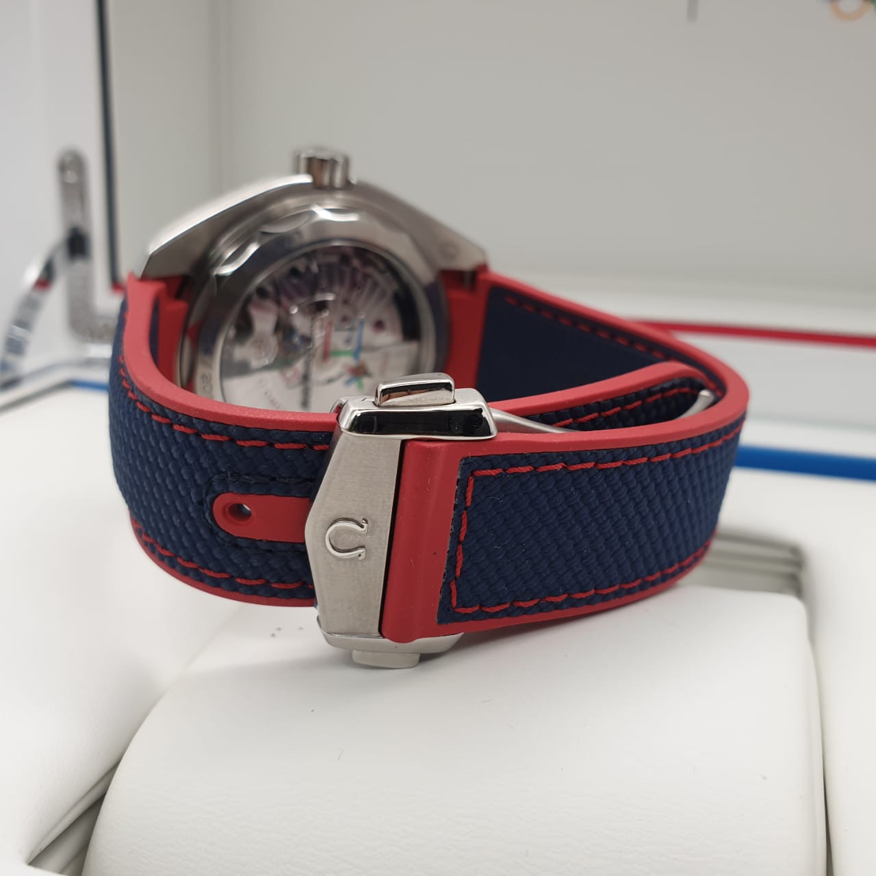 Omega Specialities Seamaster Planet Ocean 600M Pyeongchang 2018 43.5 mm 522.32.44.21.03.001