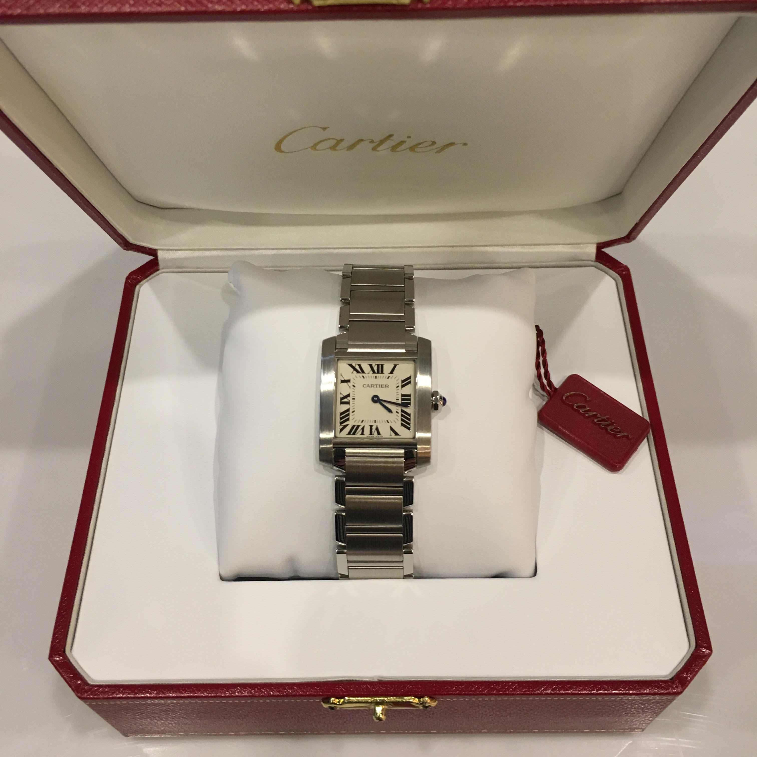 Cartier Tank Francaise Medium Ladies 30 x 25 mm WSTA0005