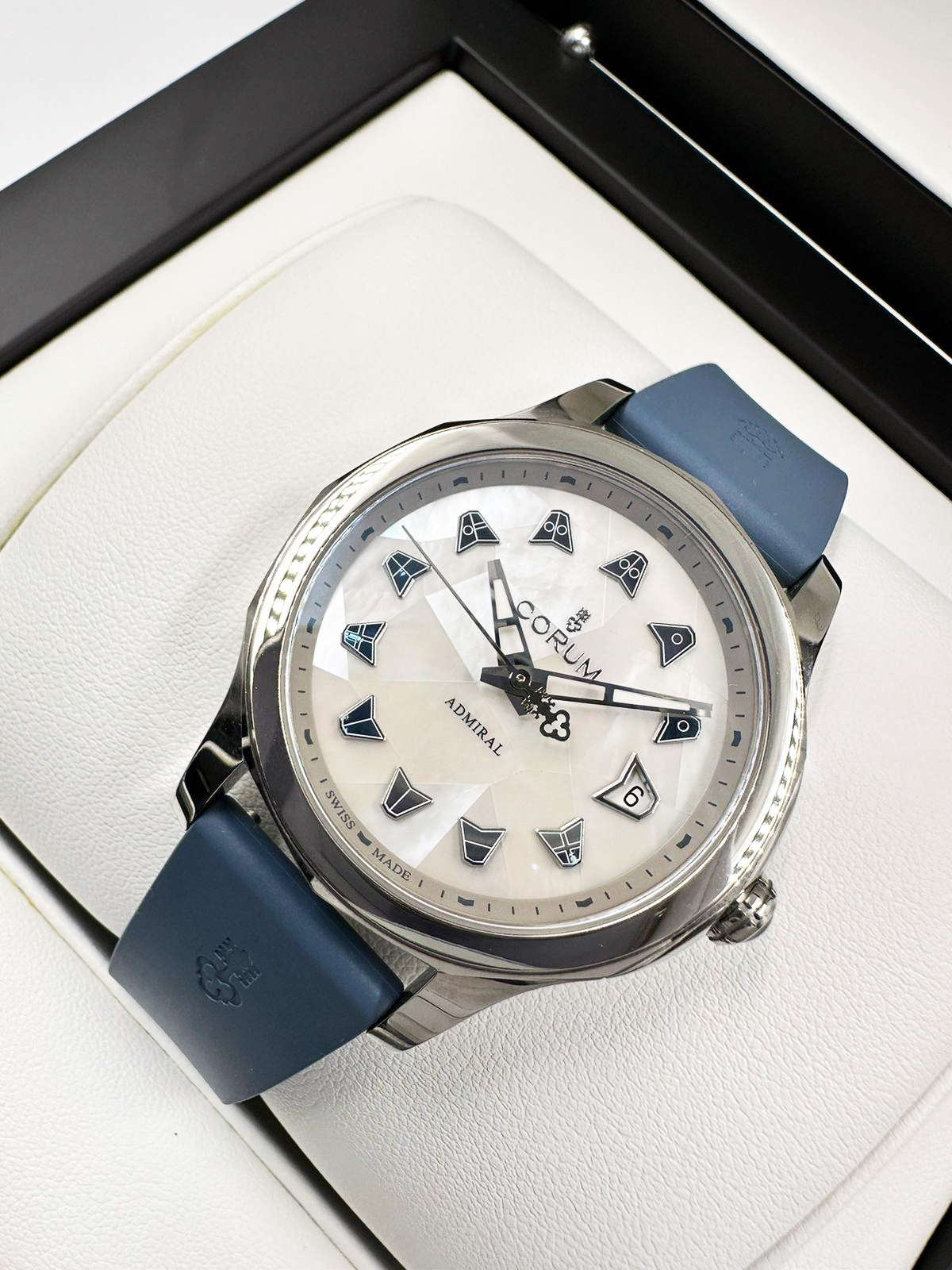 Corum Admiral Legend 38 mm A082/03579