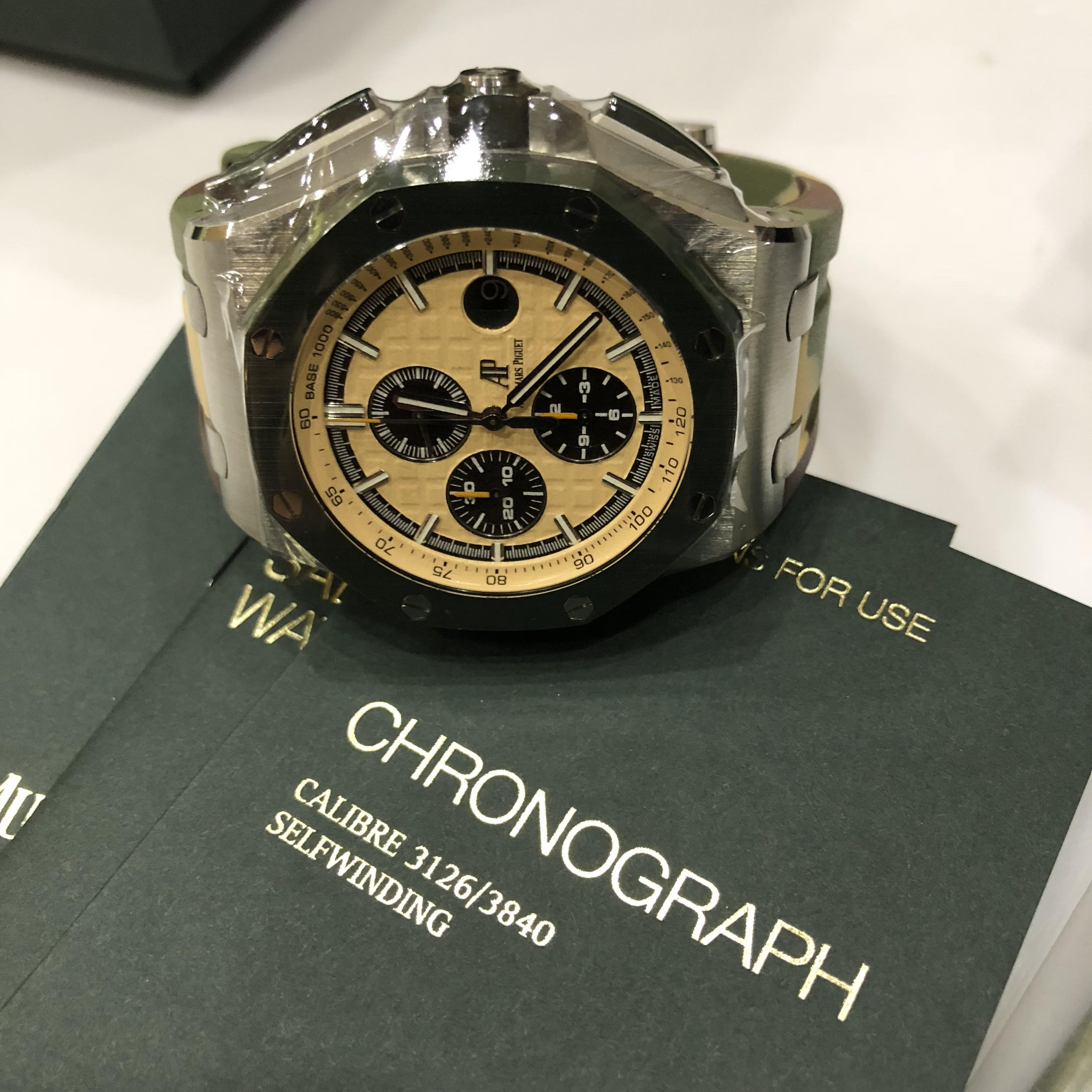 Audemars Piguet Royal Oak Offshore Selfwinding Chronograph 44 mm 26400SO.OO.A054CA.01