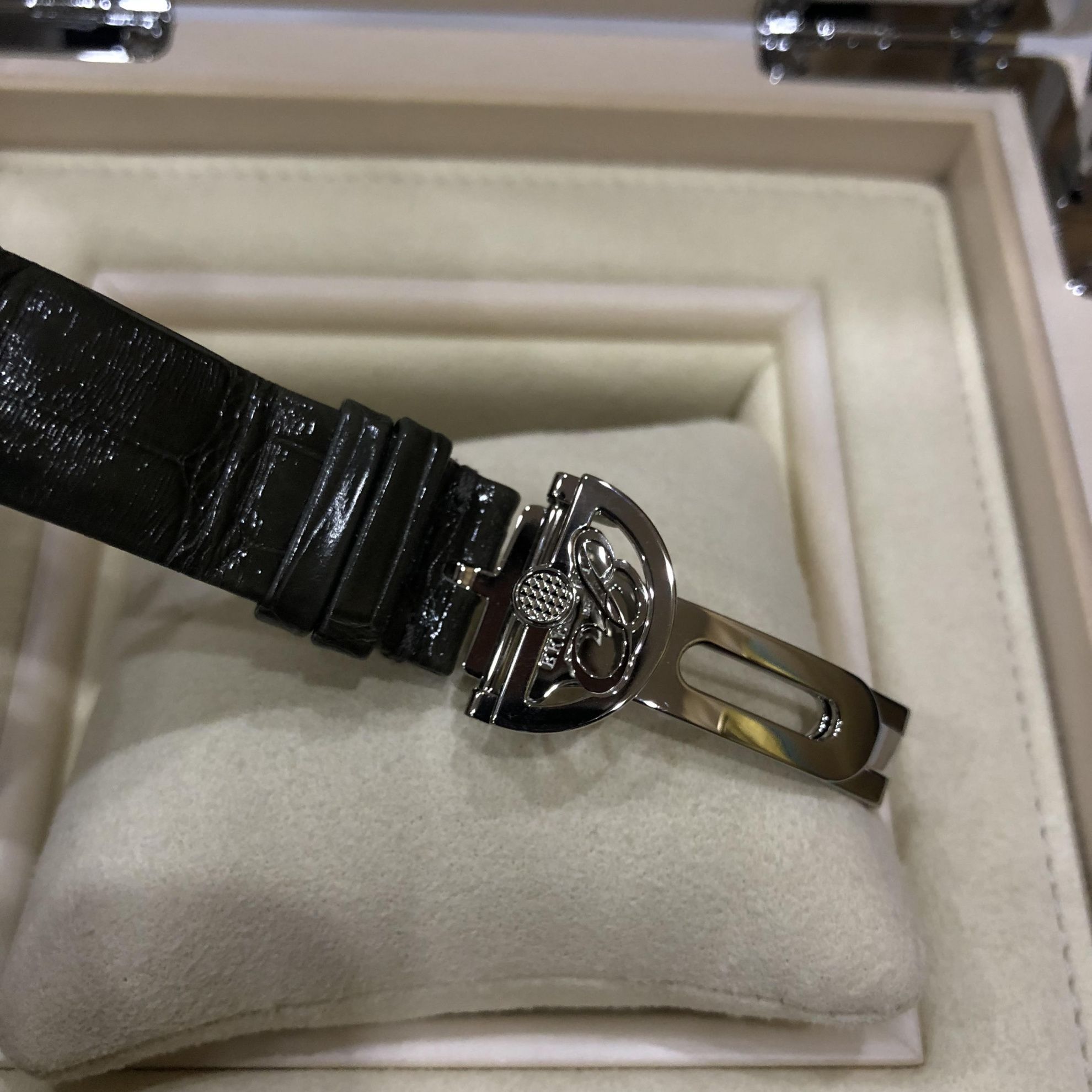 Breguet Reine de Naples 8967