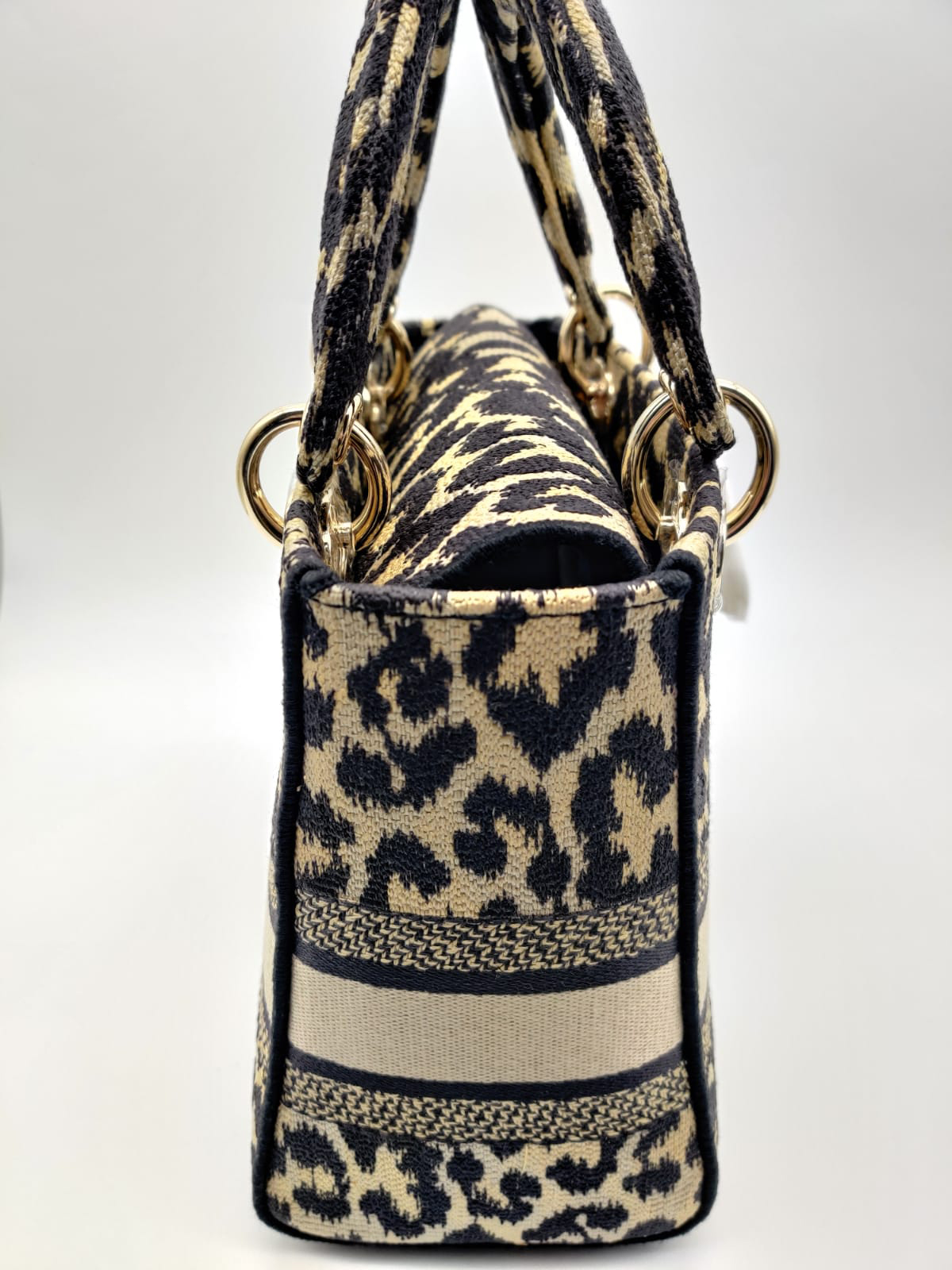 Сумка Dior Lady D-Lite M0565ORHM_M918
