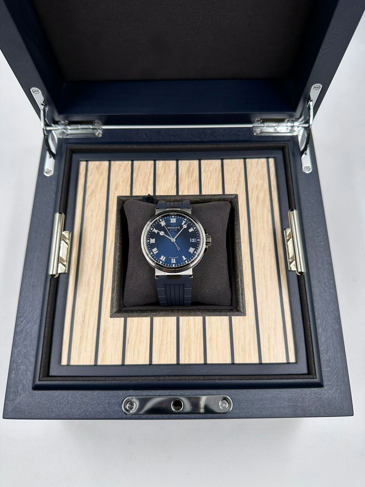 Breguet Marine 5517 40 mm 5517TI/Y1/5ZU