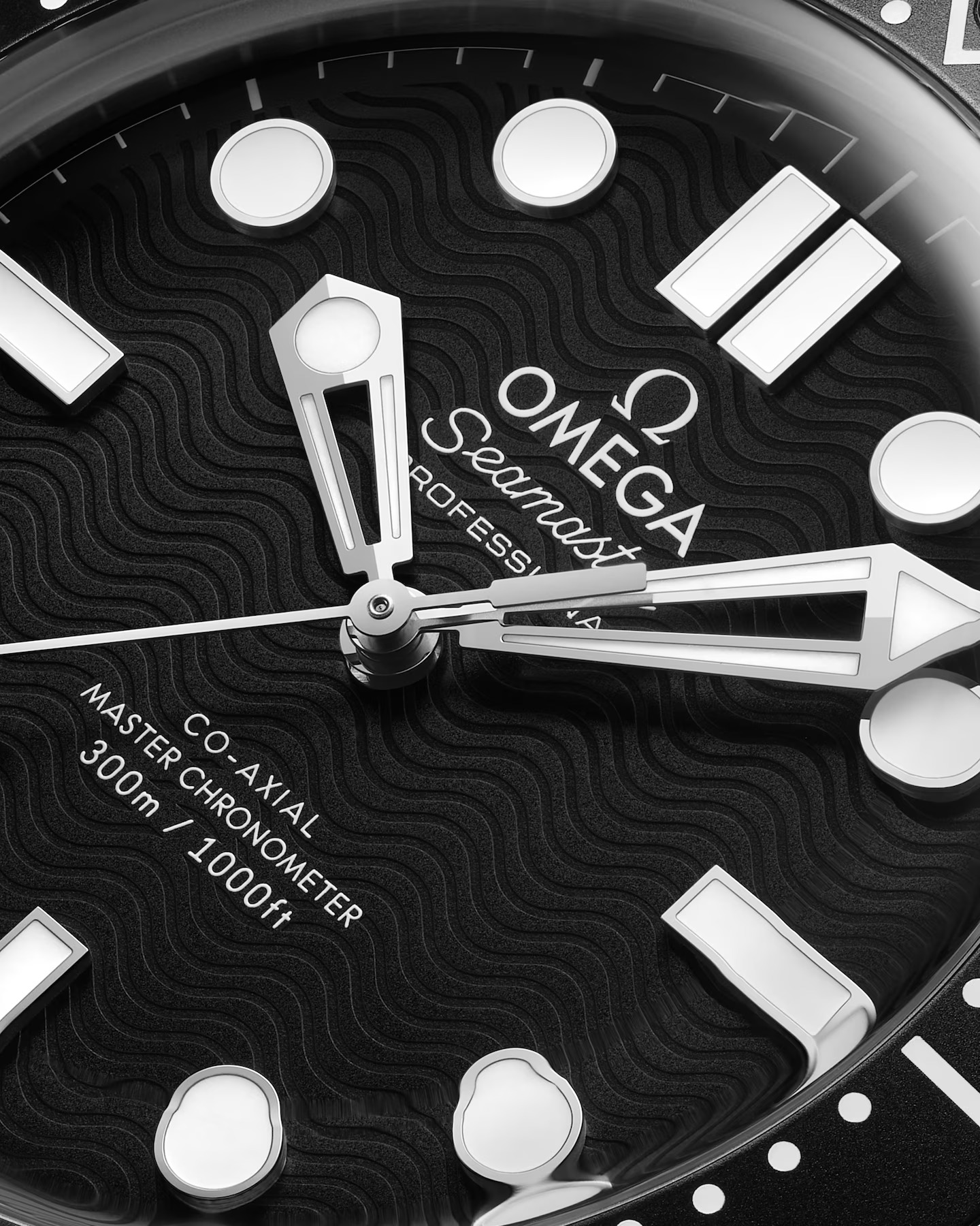 Omega Seamaster Diver 300M Co-Axial Master Chronometer 42 mm 210.32.42.20.01.003