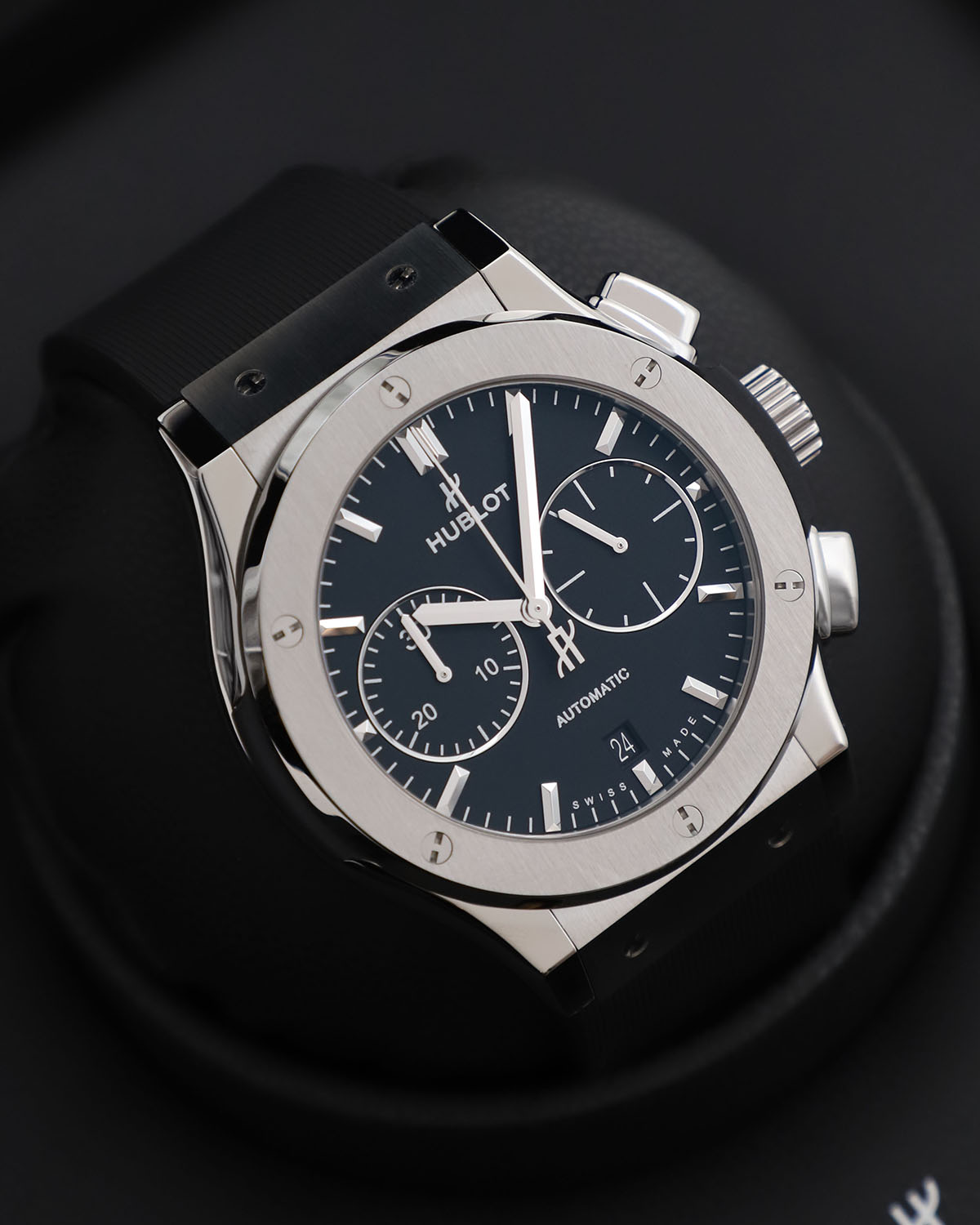 Hublot Classic Fusion Chronograph 45 mm Titanium 521.NX.1171.RX