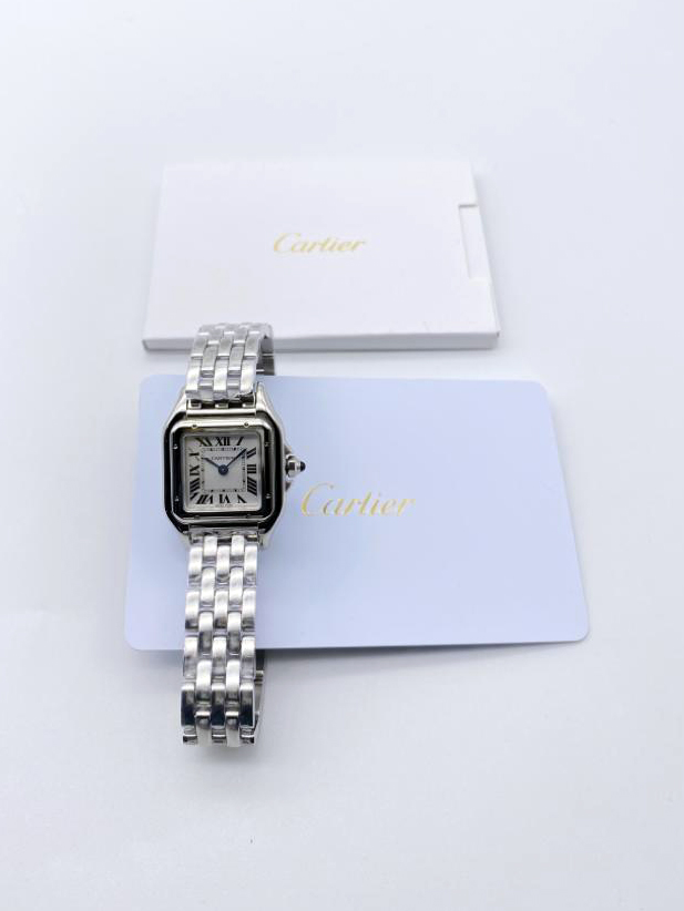 Cartier Panthere De Cartier Small 23 x 30 mm WSPN0006